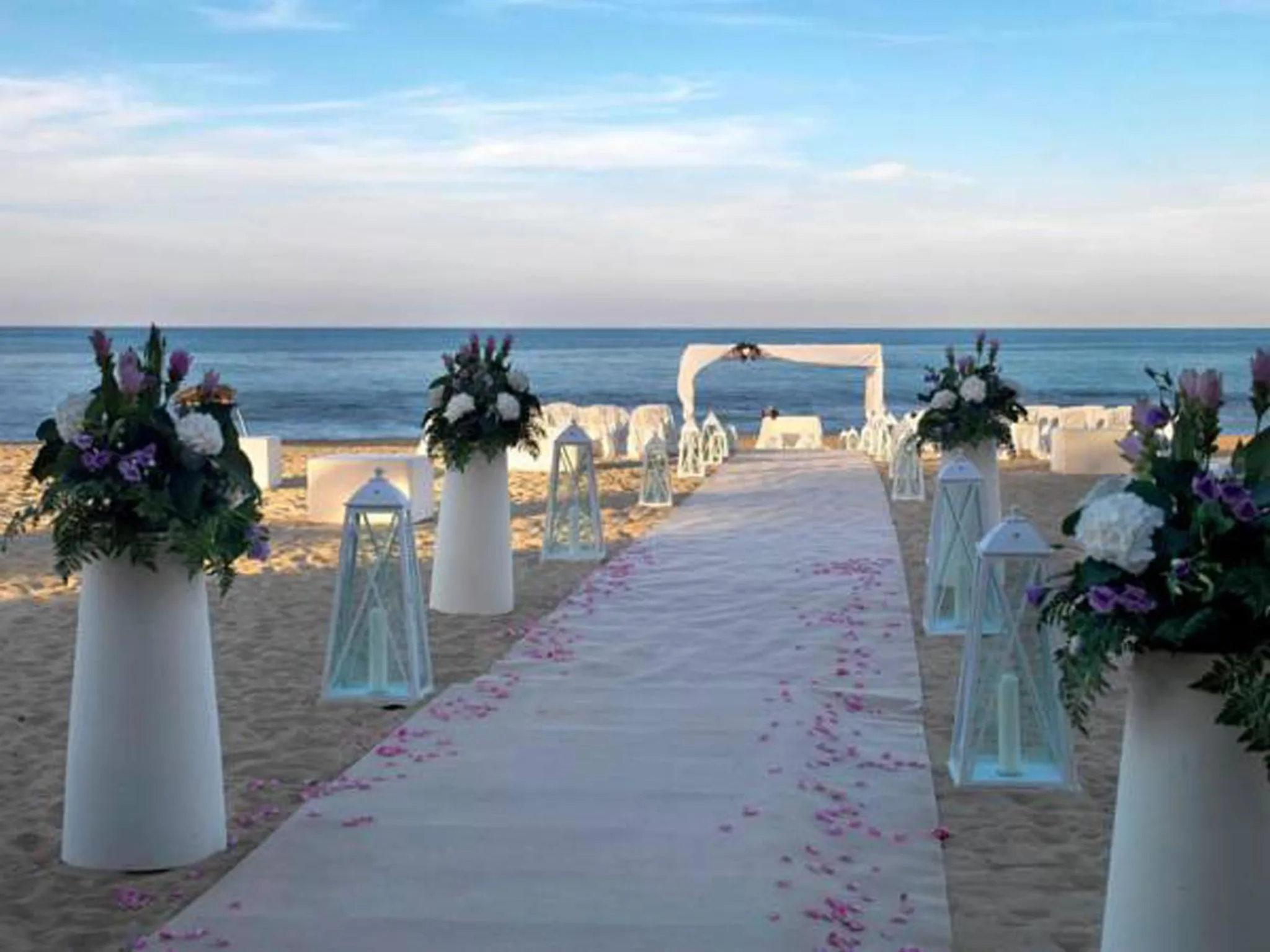 Beach in Hotel De La Ville Relais