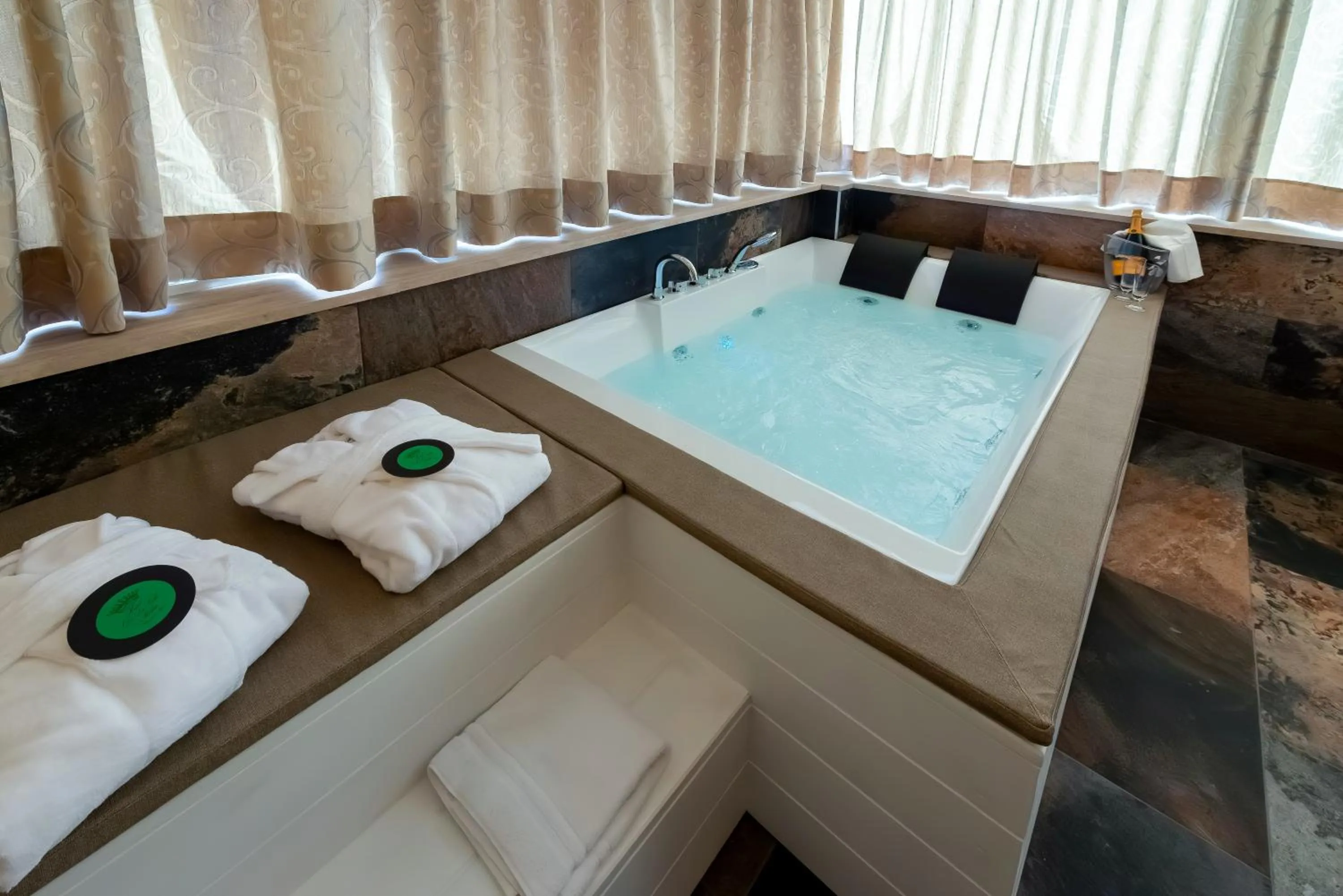 Hotel De La Ville Relais