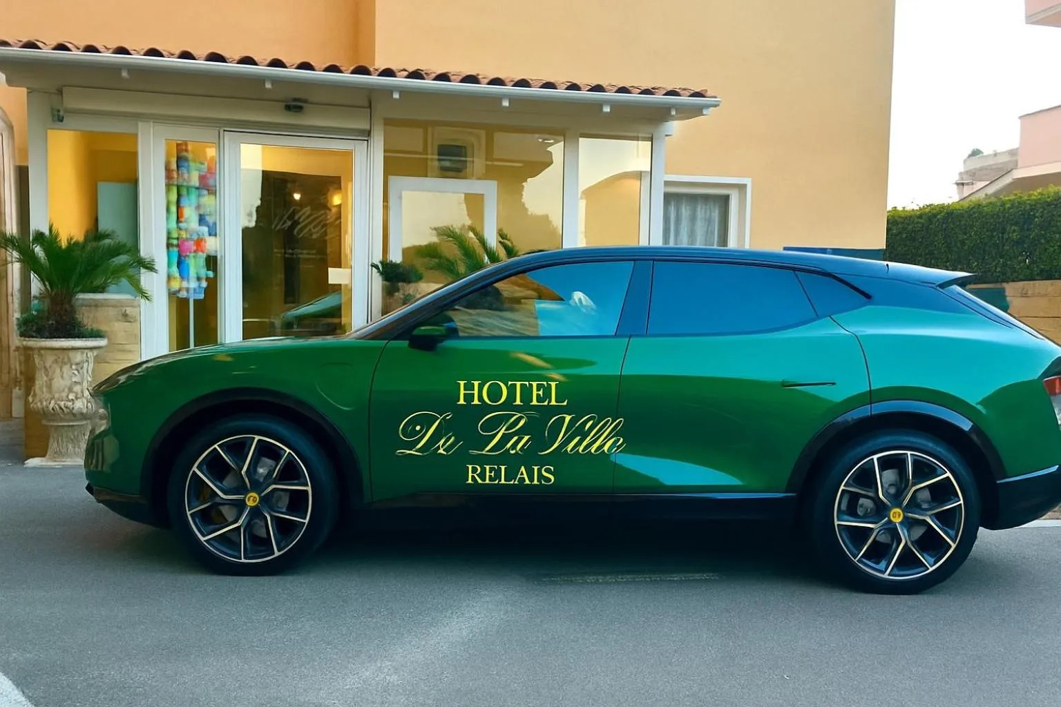 Hotel De La Ville Relais