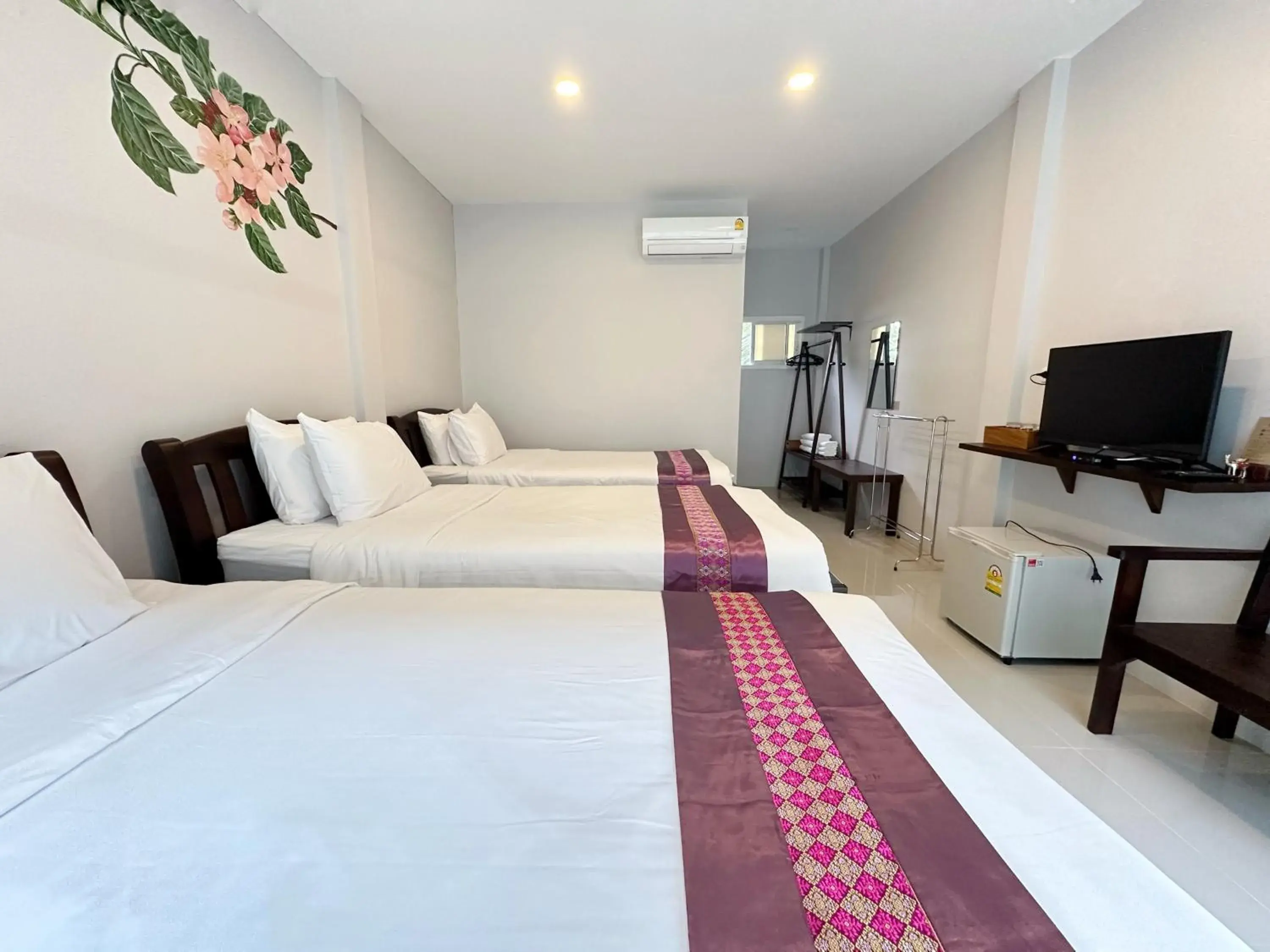 Standard Triple Room in Be Leaf Resort SHA Standard Triple Room in Be Leaf Resort SHA