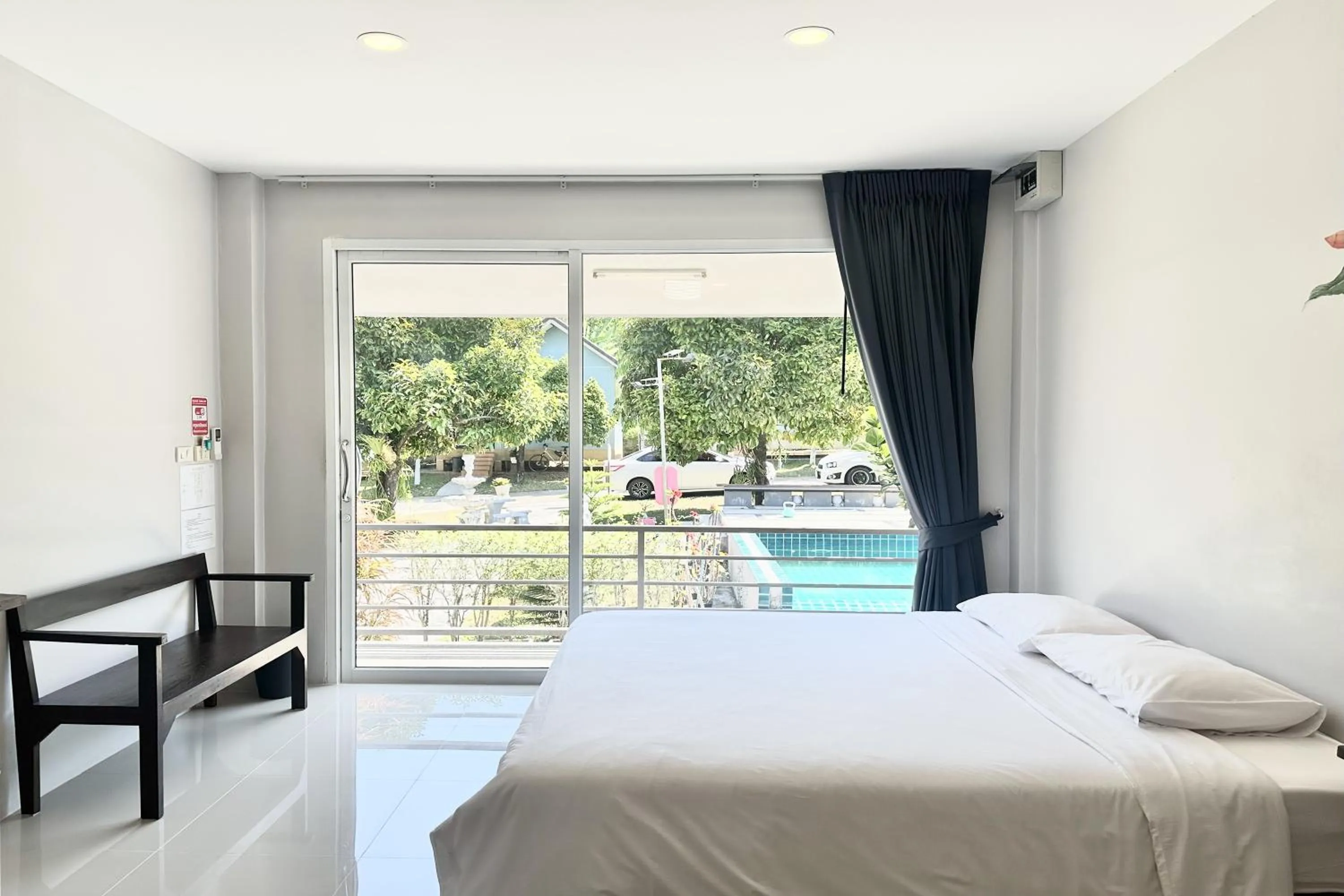 Bed in Be Leaf Resort SHA