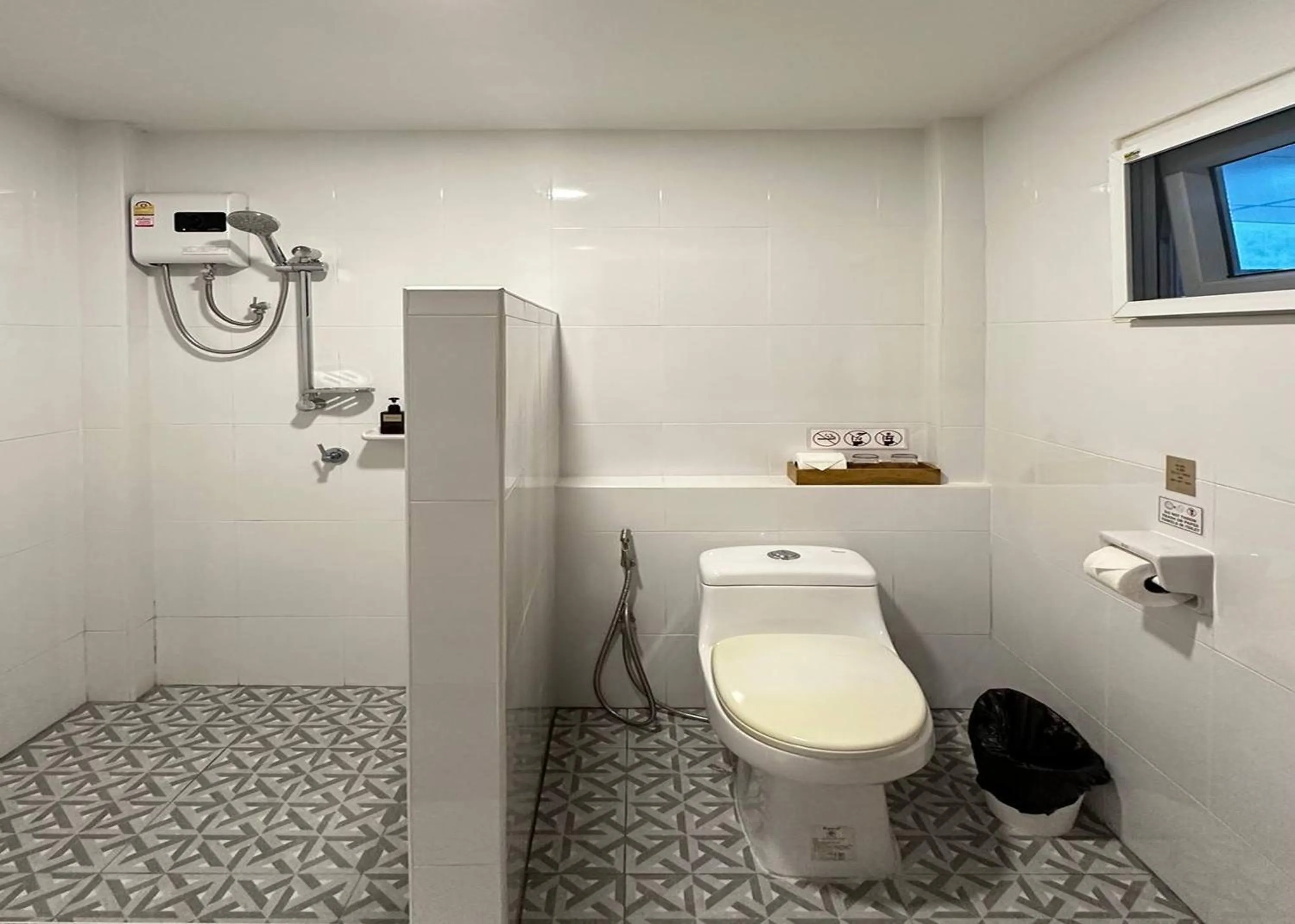 Toilet in Be Leaf Resort SHA