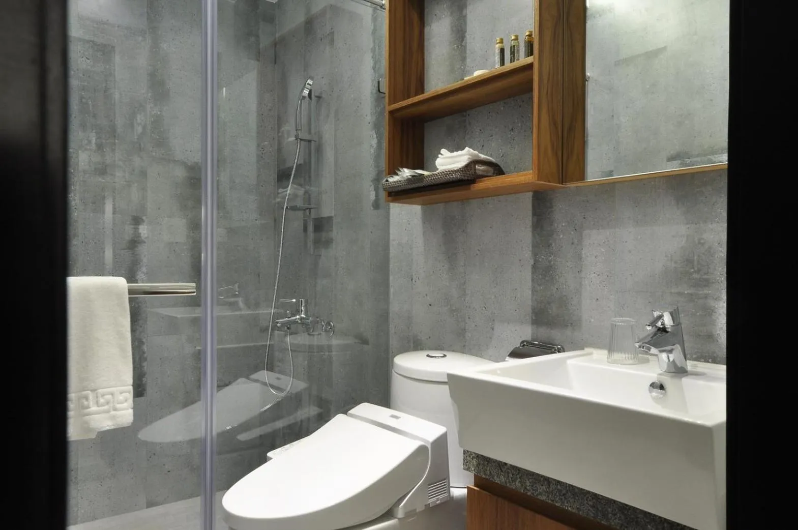 Toilet in Tsang Kuo Resort