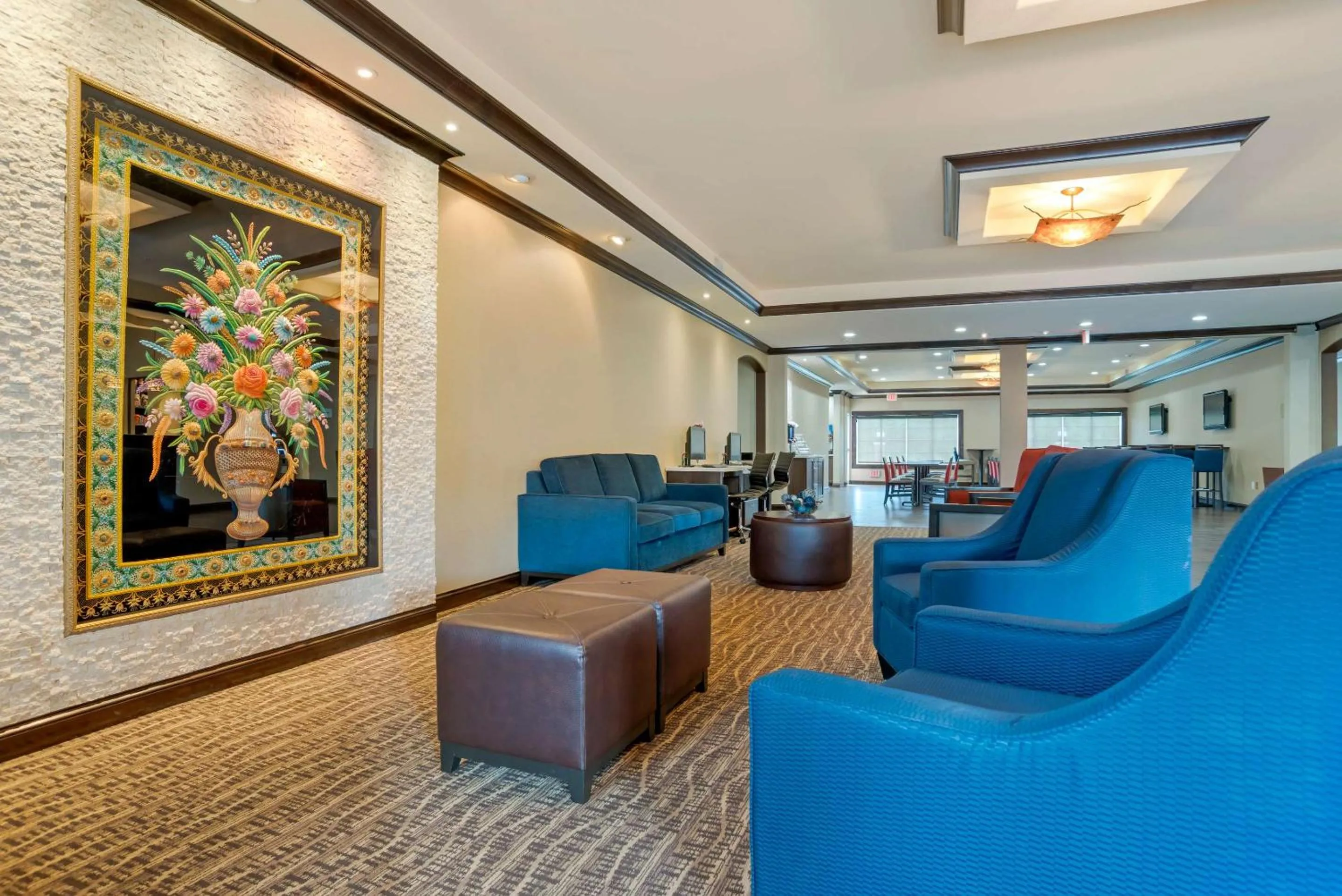 Lobby or reception in Comfort Suites Alexandria North