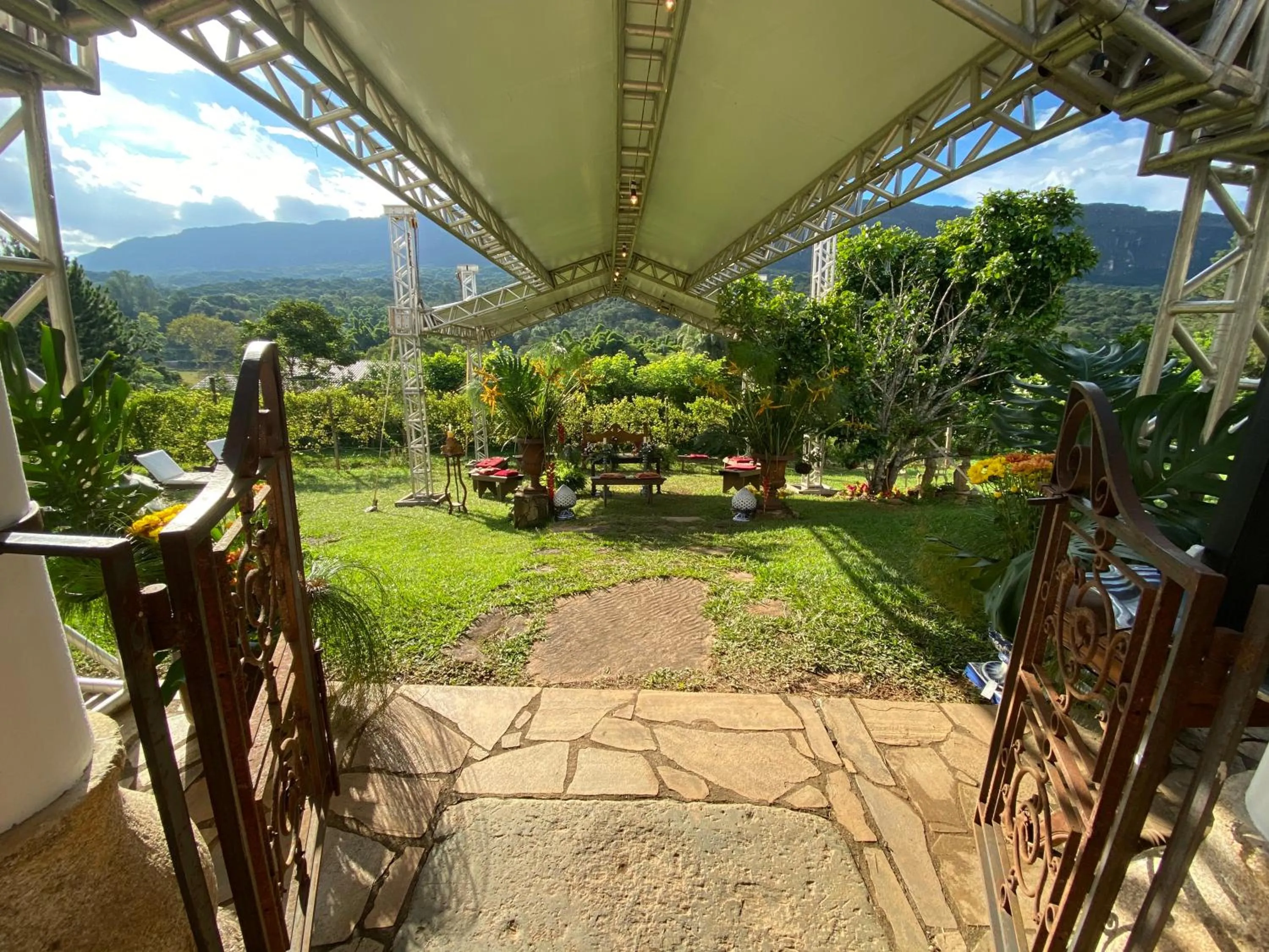 Day in Segredo da Serra Guest House