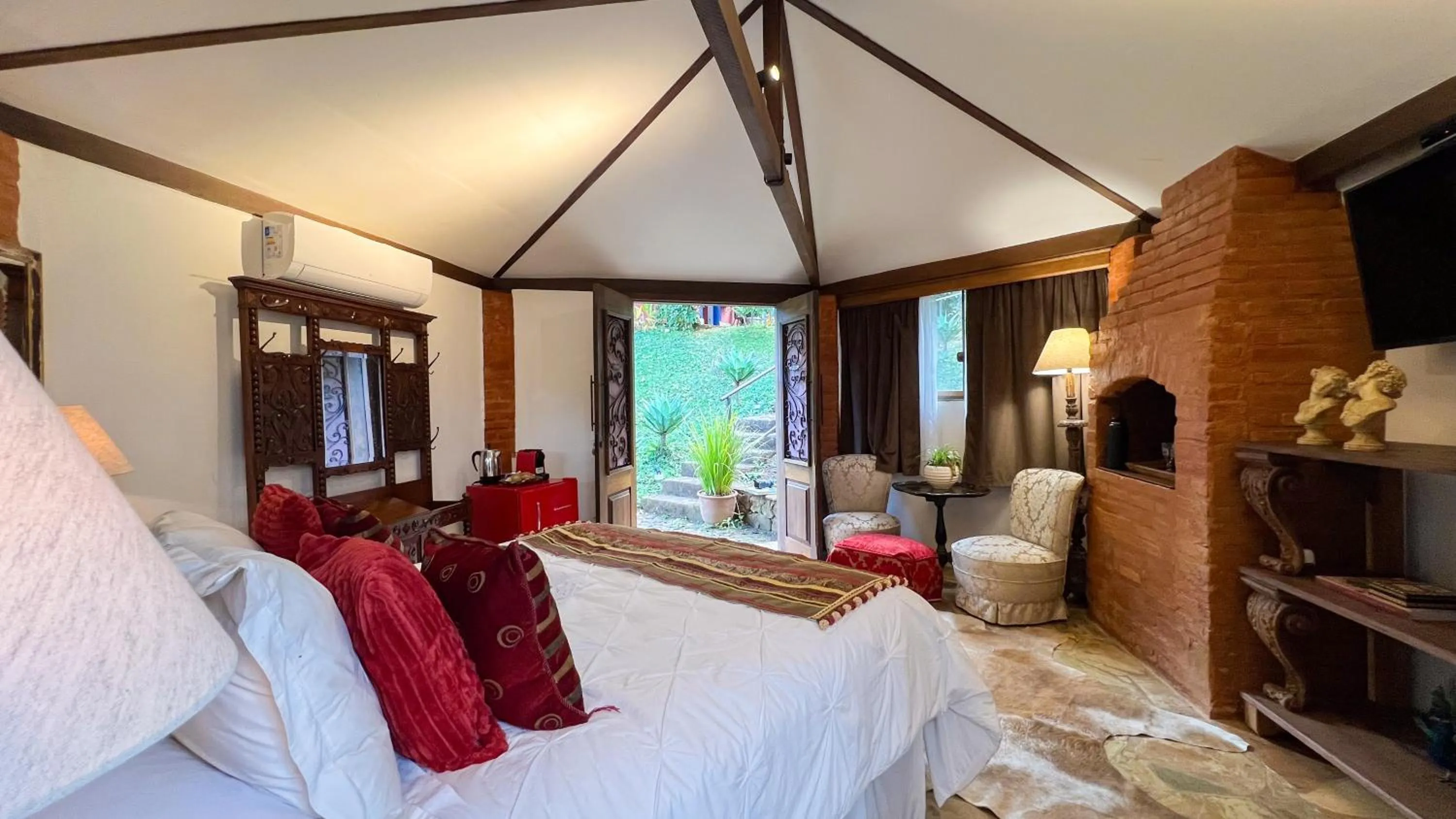 Bed in Segredo da Serra Guest House