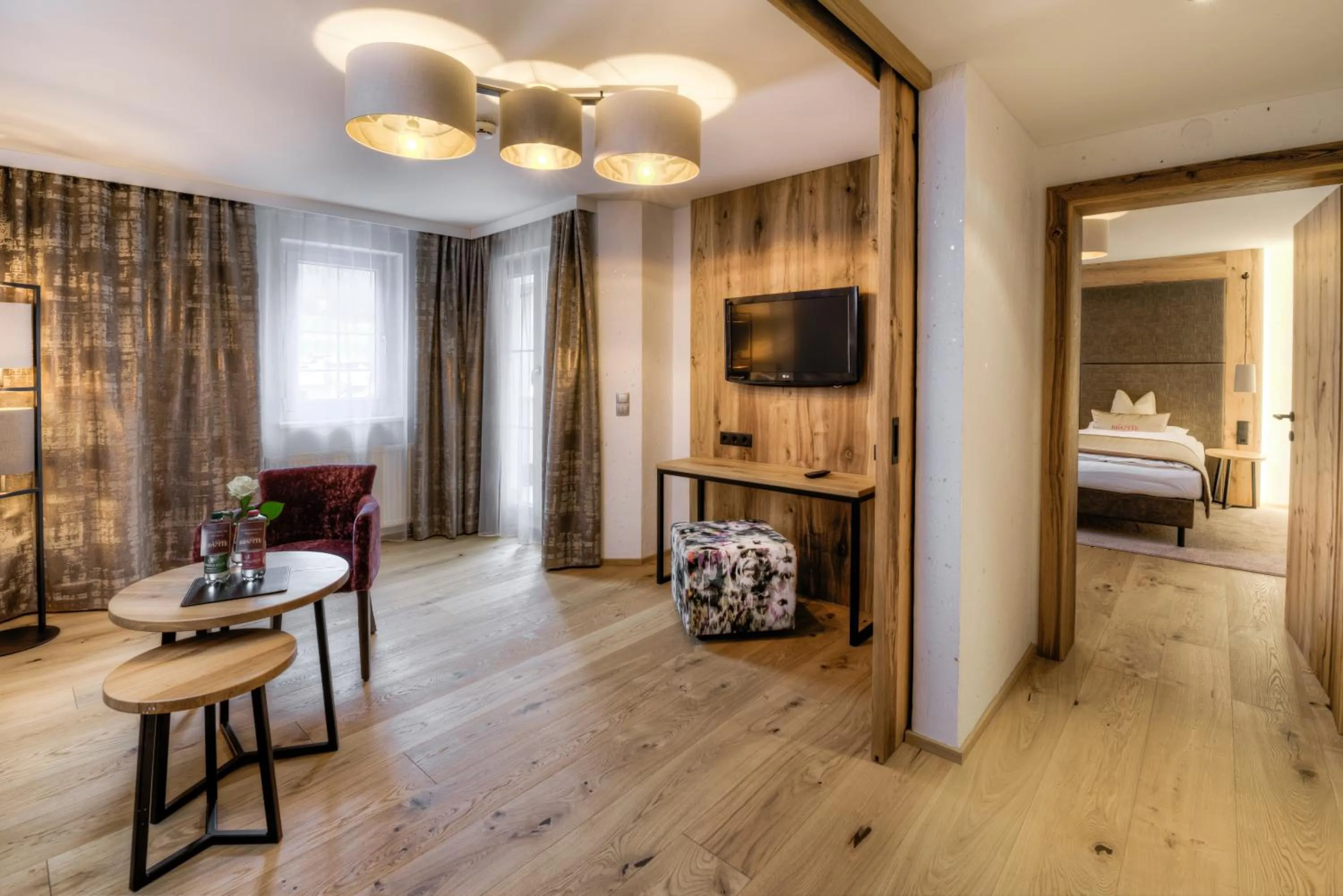 TV and multimedia, Bed in Hotel Brigitte