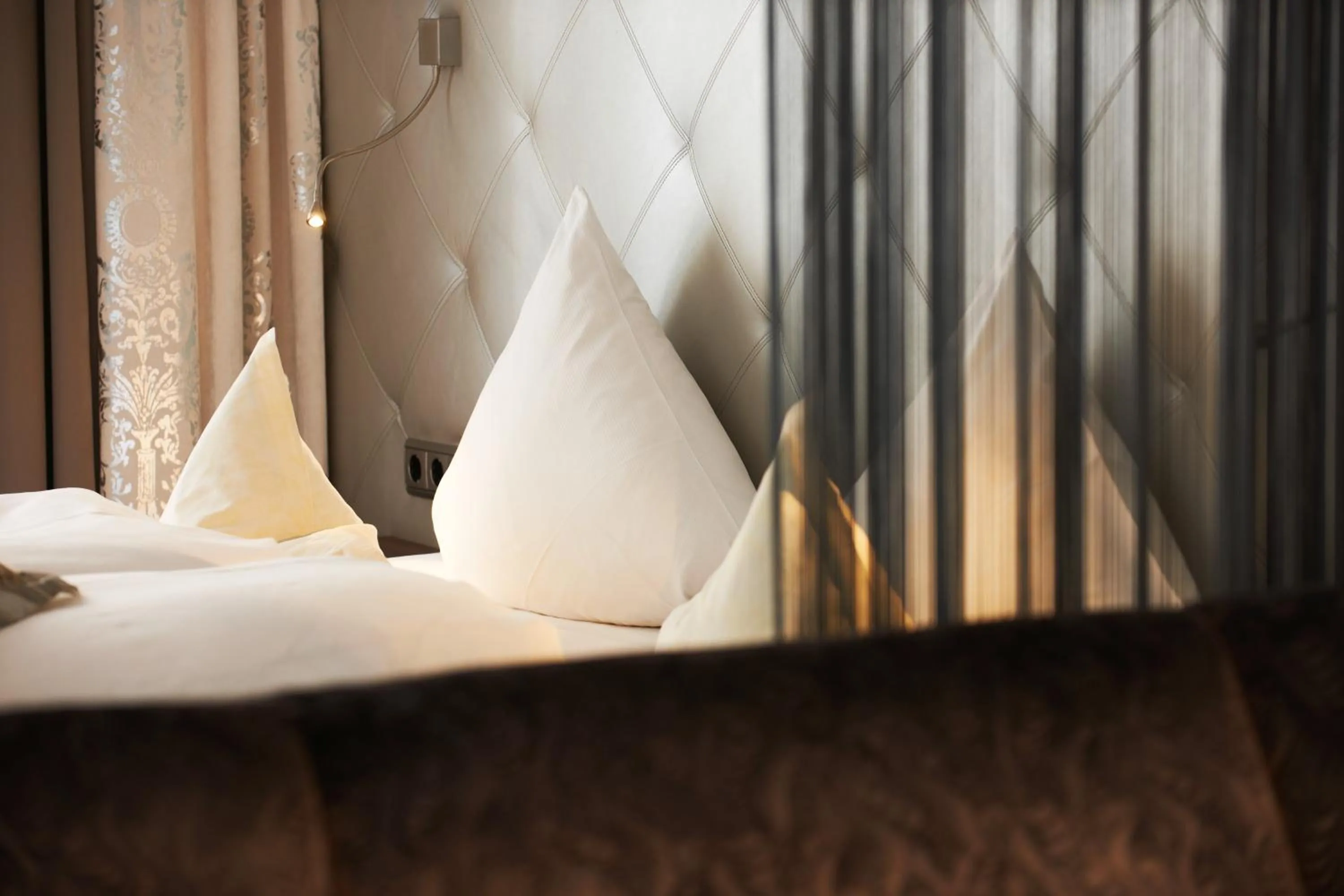 Bed in Hotel Brigitte