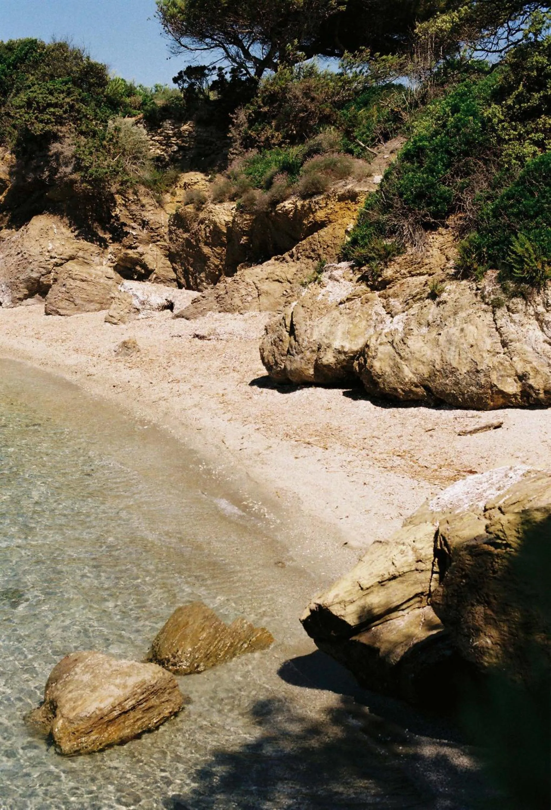 Beach in Hôtel Helios & SPA - Ile des Embiez
