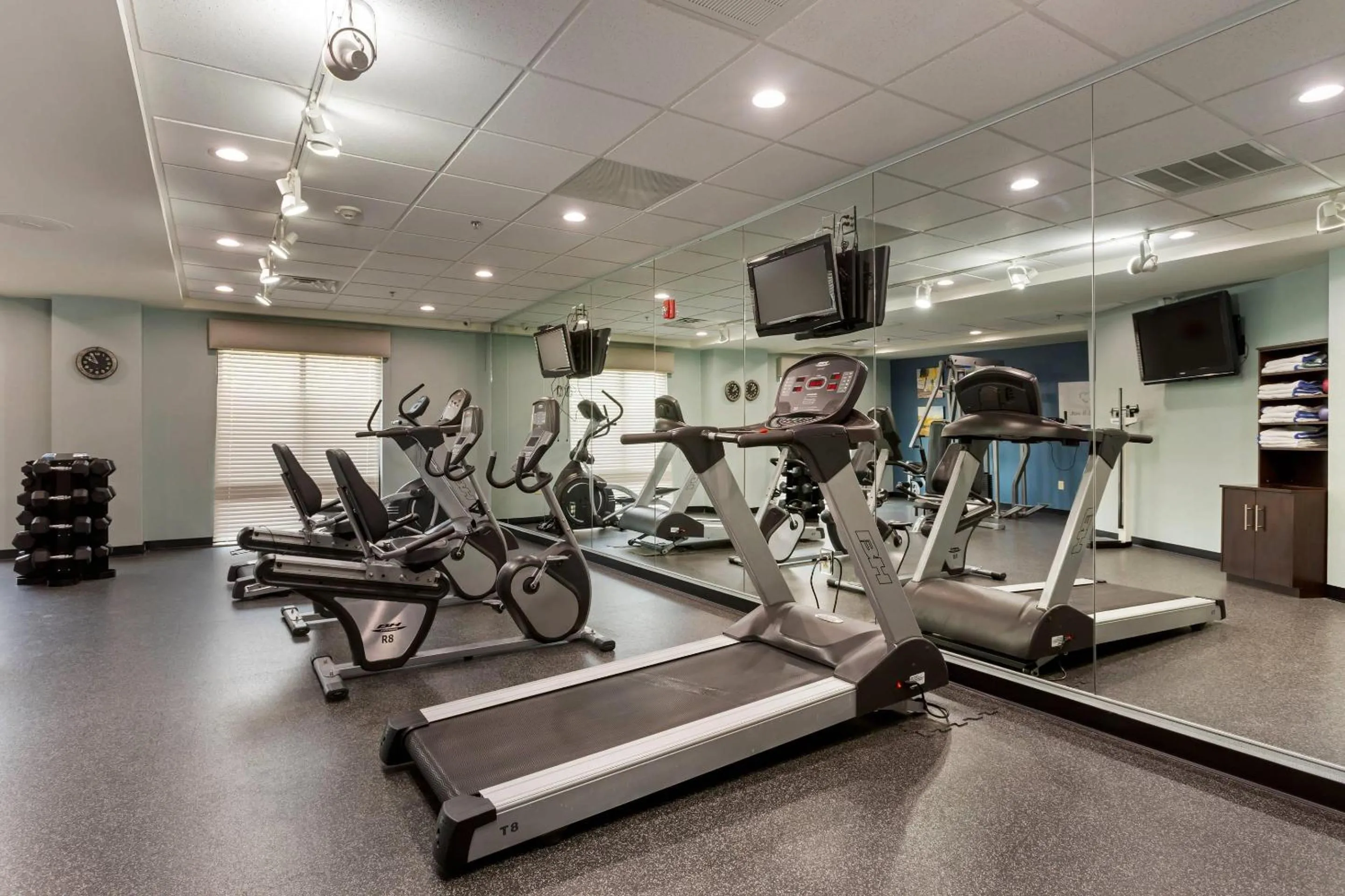 Fitness centre/facilities in Comfort Suites Little Rock West