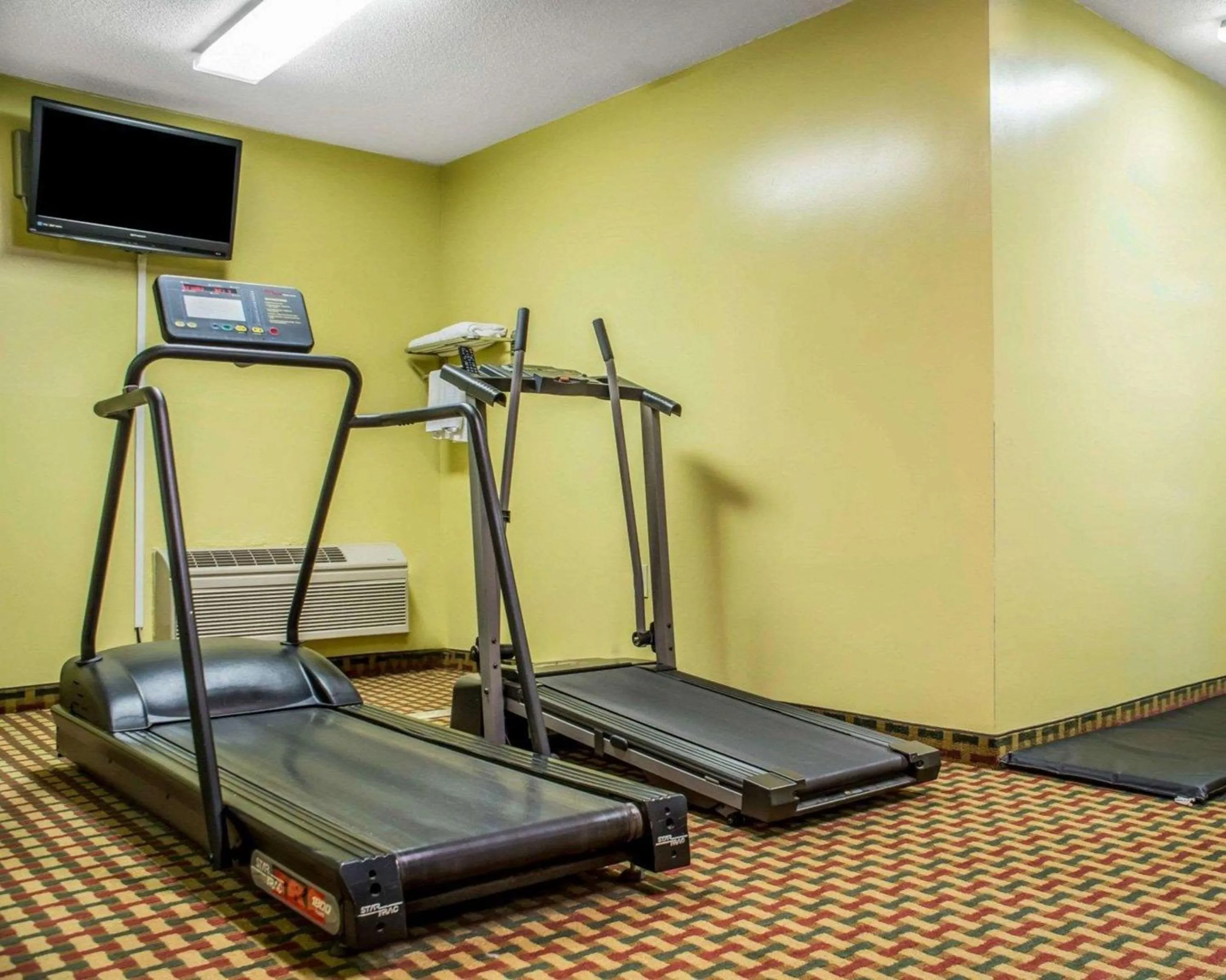 Fitness centre/facilities in Quality Inn Lockport