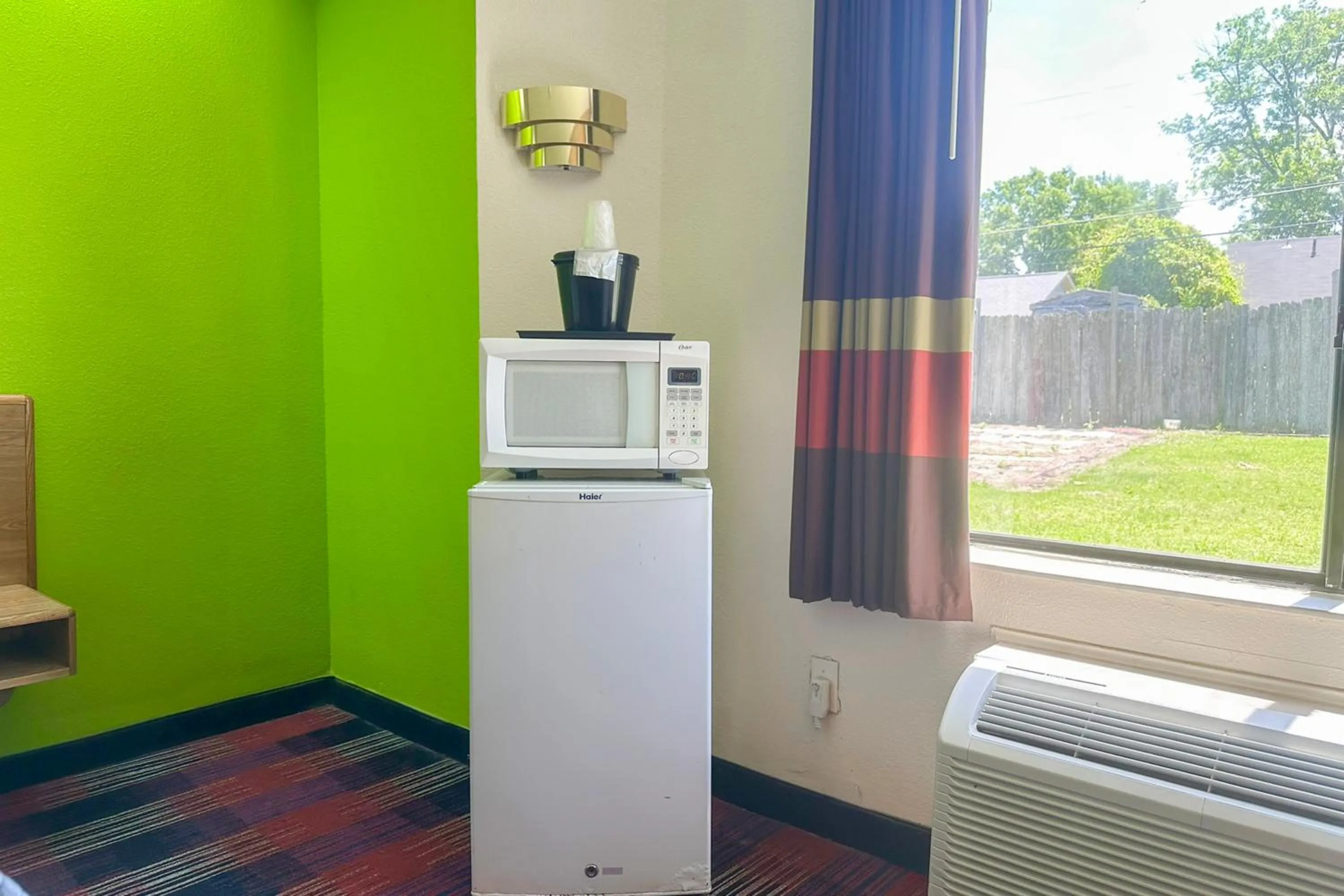 Area and facilities in Classic Inn By Townhouse American Way Memphis I 240