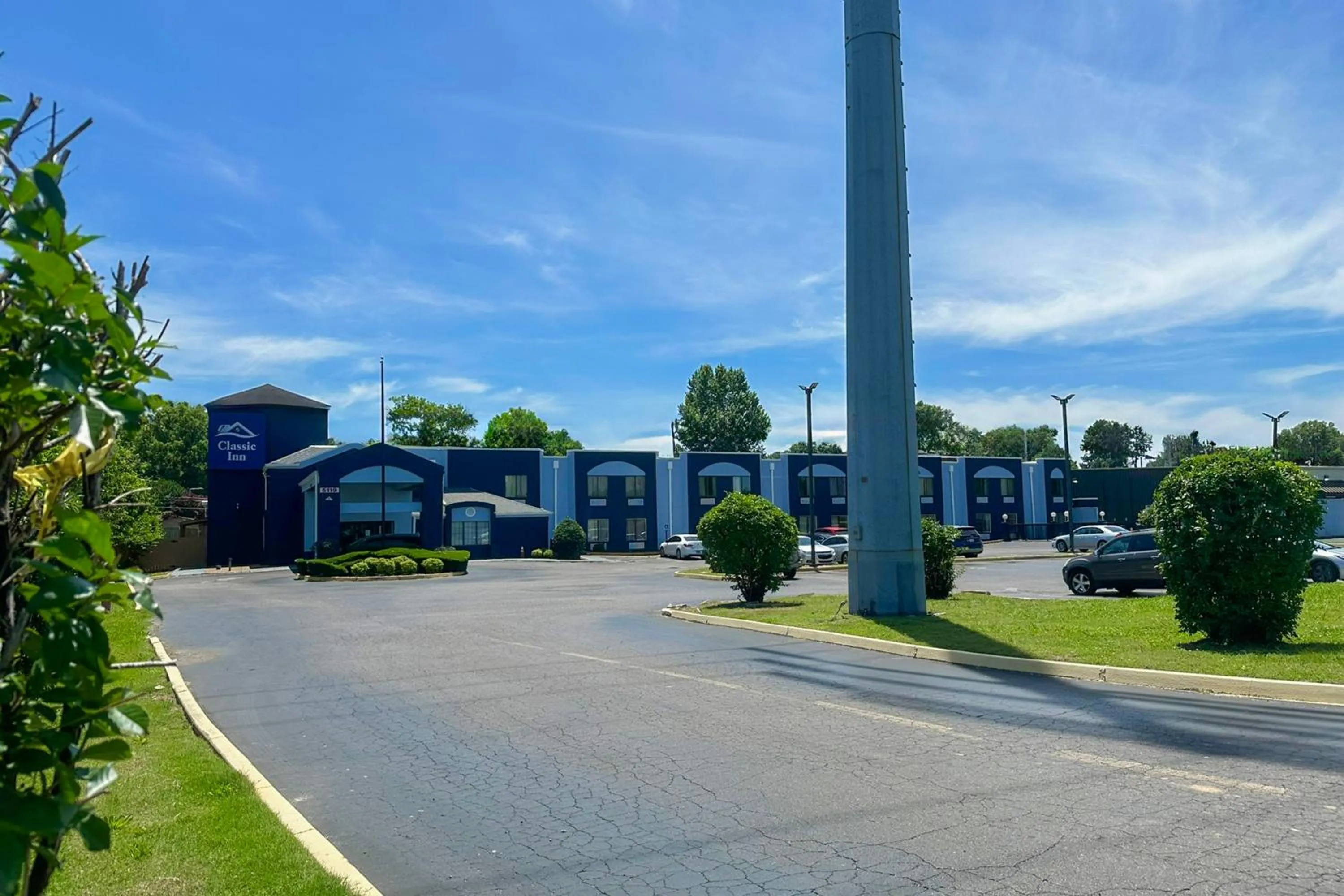 Facade/entrance in Classic Inn By Townhouse American Way Memphis I 240