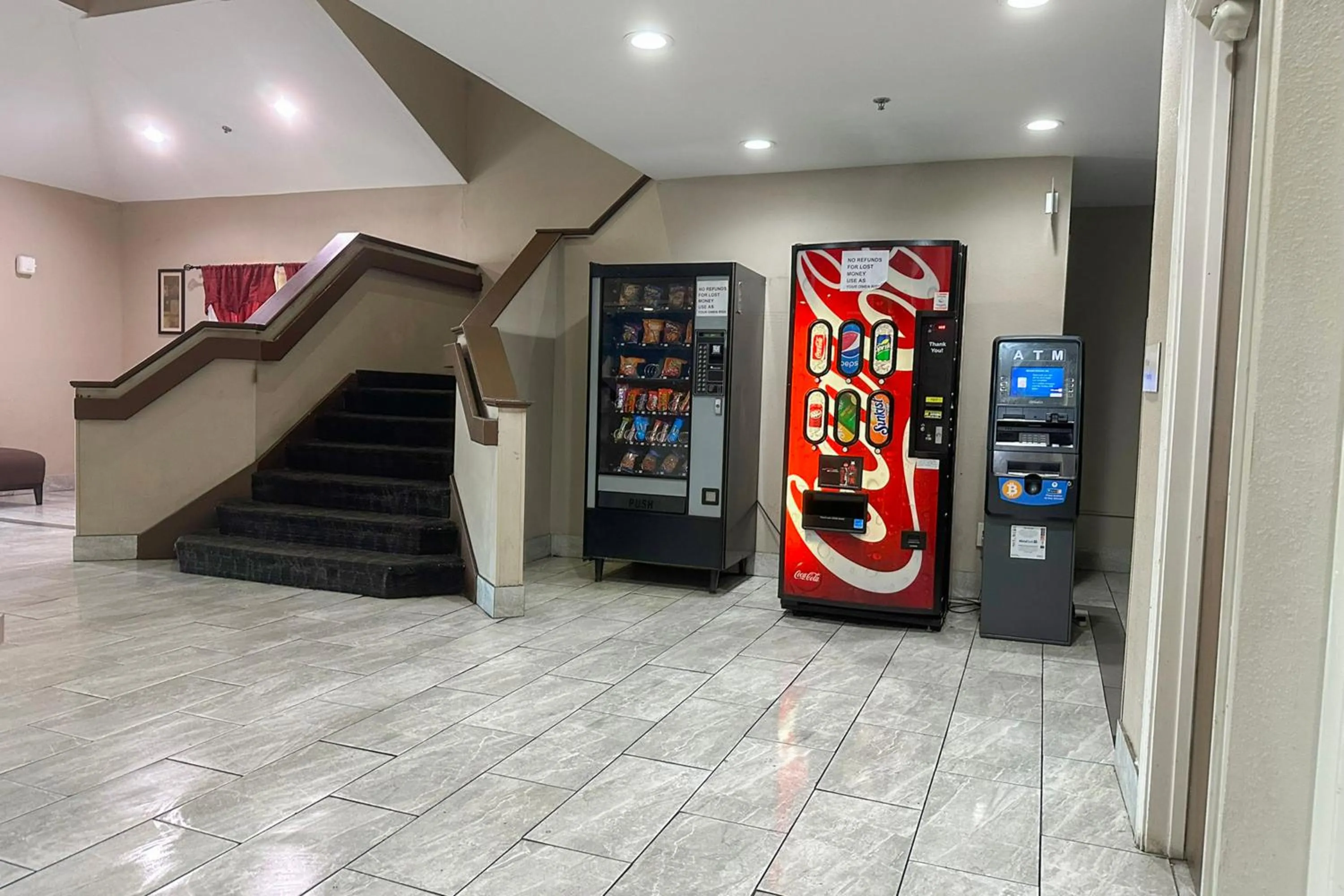 vending machine in Classic Inn By Townhouse American Way Memphis I 240