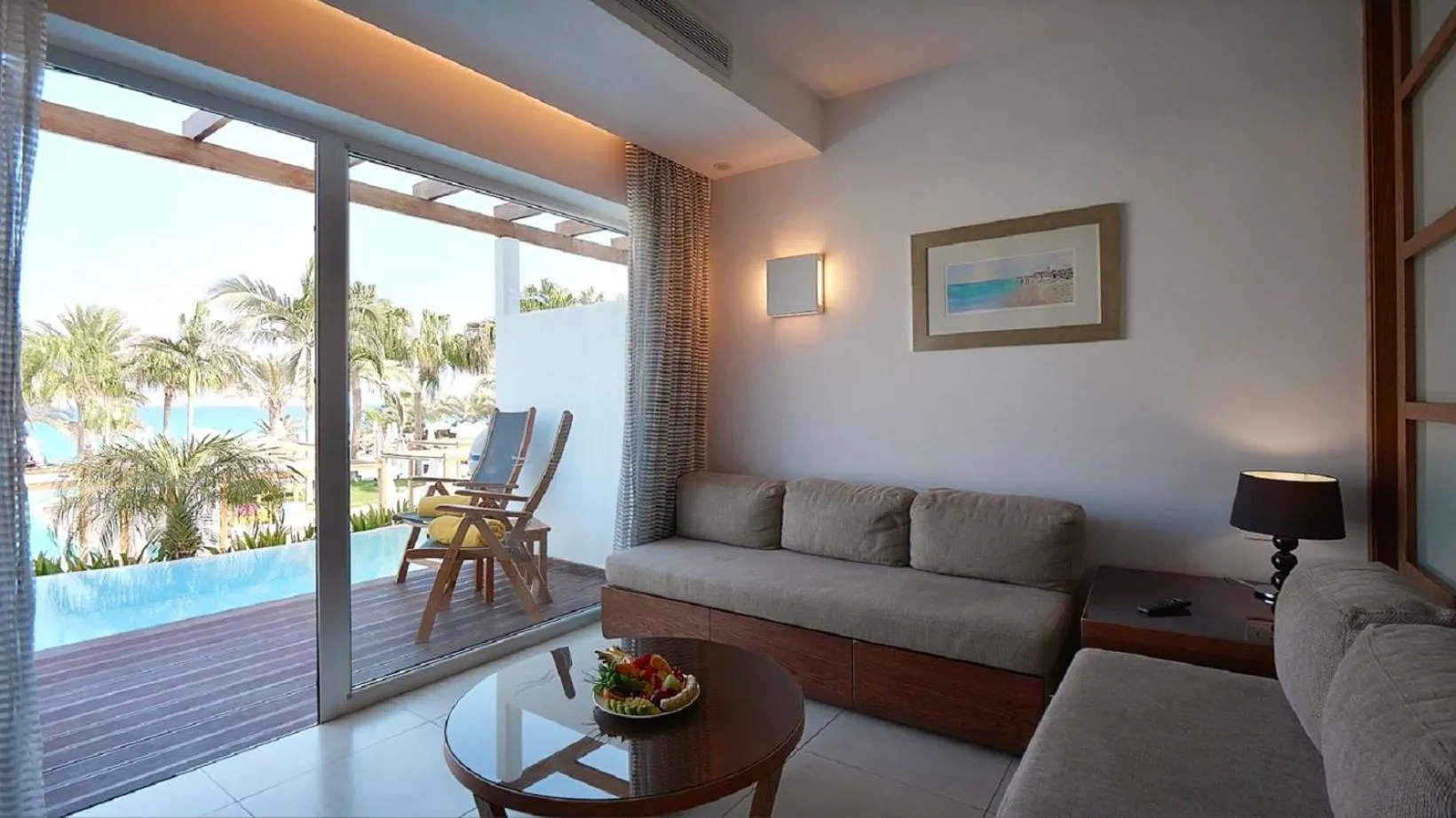 Living room in Sunrise Pearl Hotel & Spa