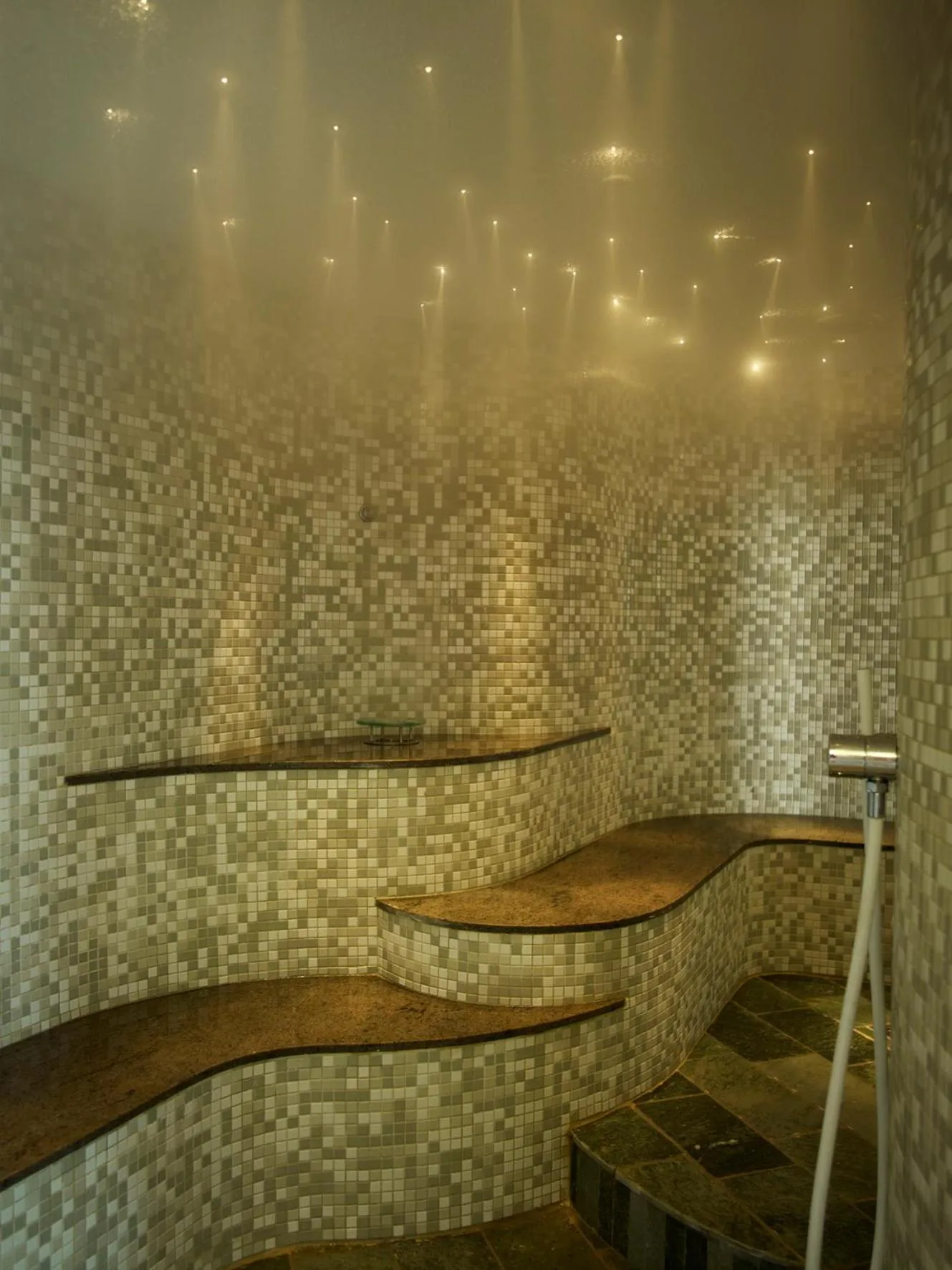 Area and facilities in Sunrise Pearl Hotel & Spa