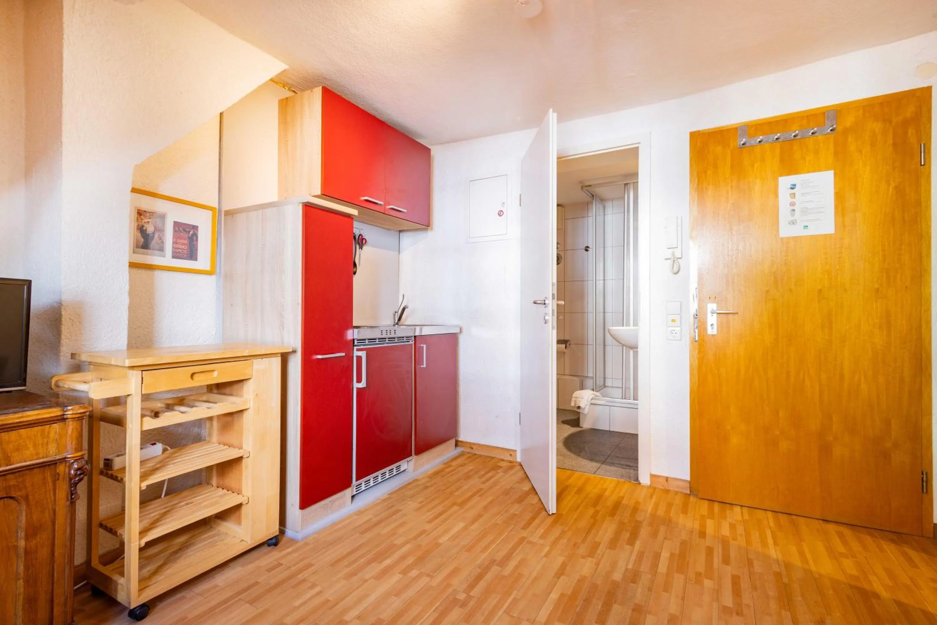 Coffee/tea facilities in StayInn Apartments City Center