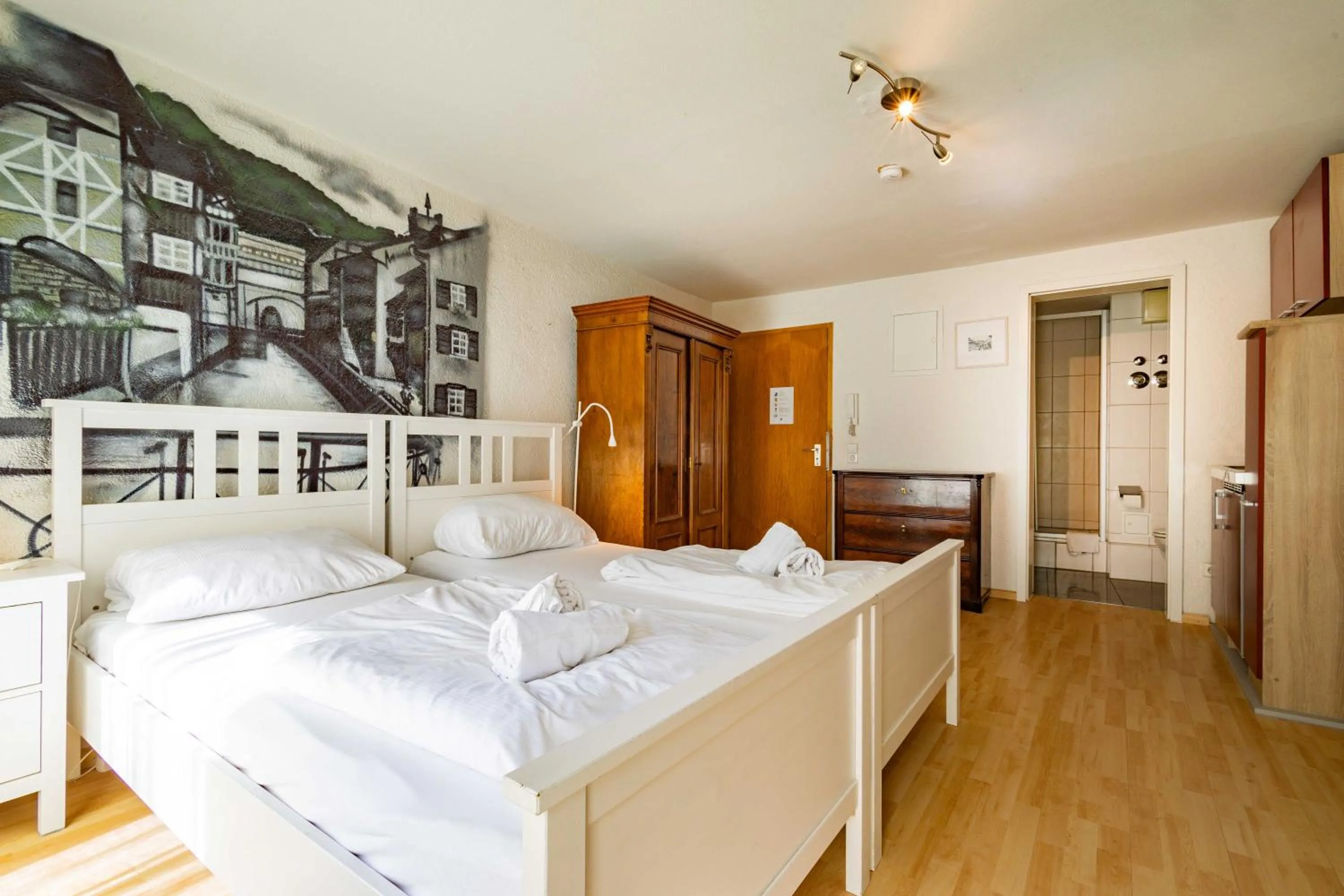 Bed in StayInn Apartments City Center