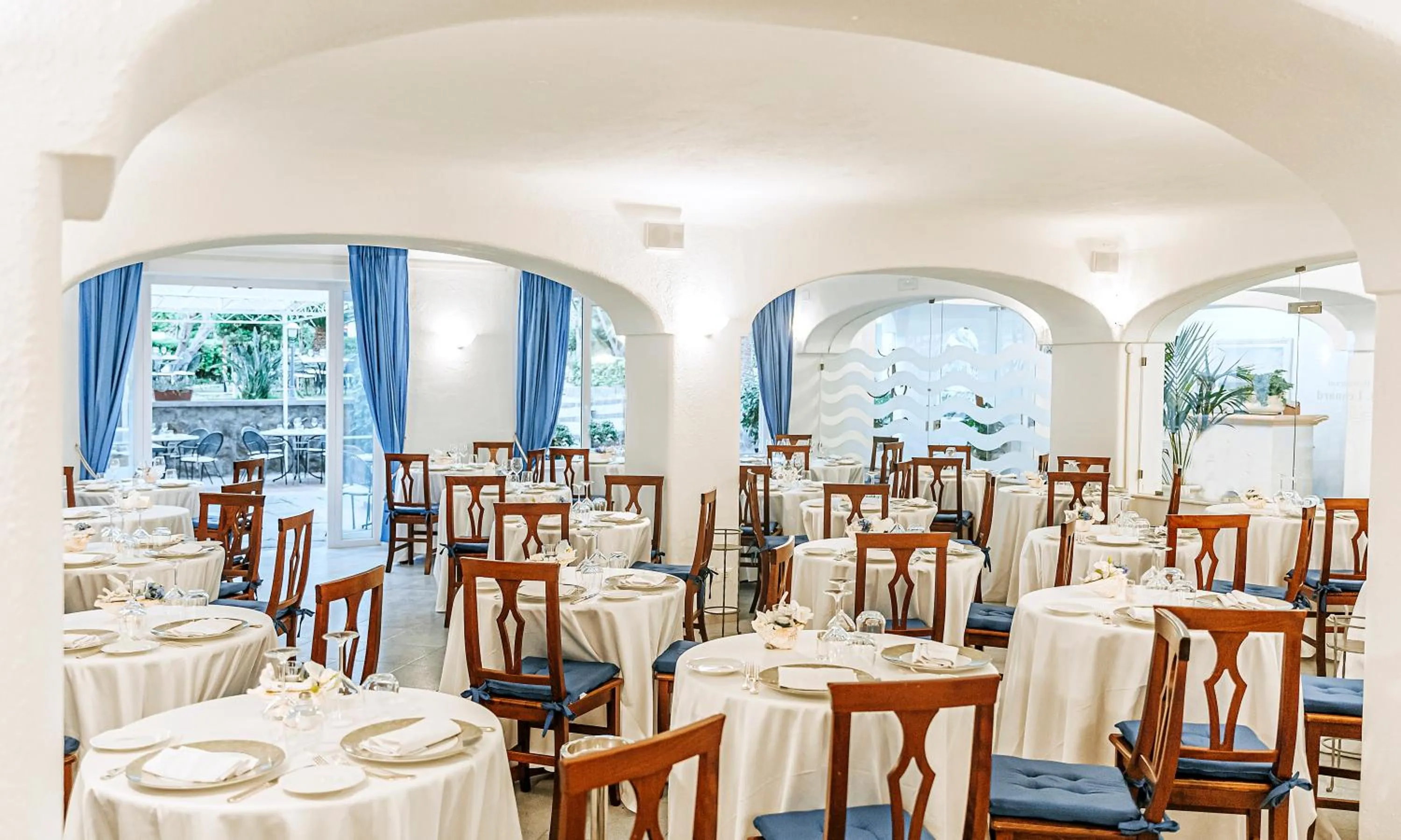Restaurant/places to eat in Hotel Grazia alla Scannella