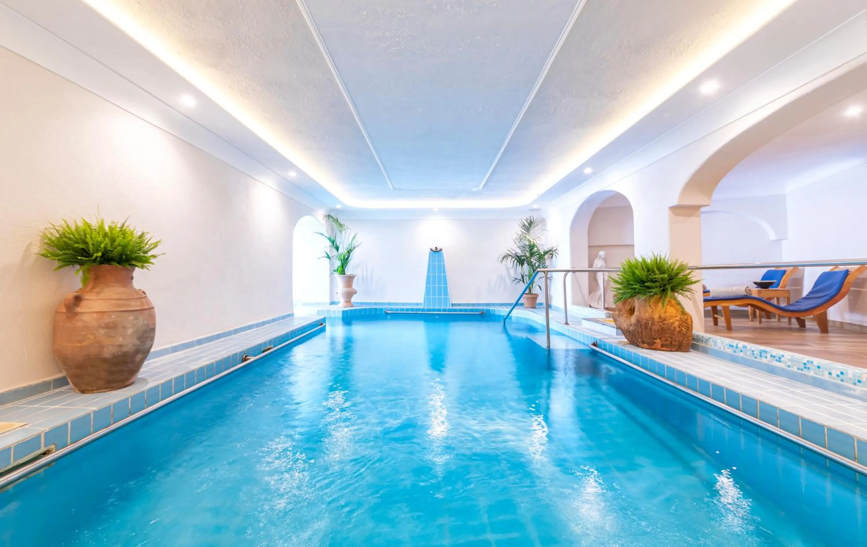 Swimming pool in Hotel Grazia alla Scannella