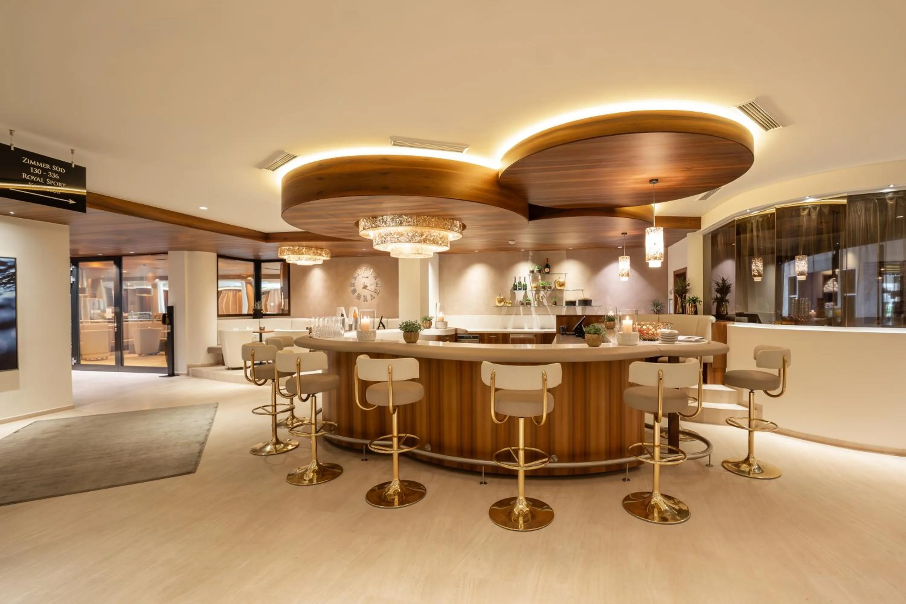Lounge or bar in Trofana Royal 5-Sterne Superior Resort