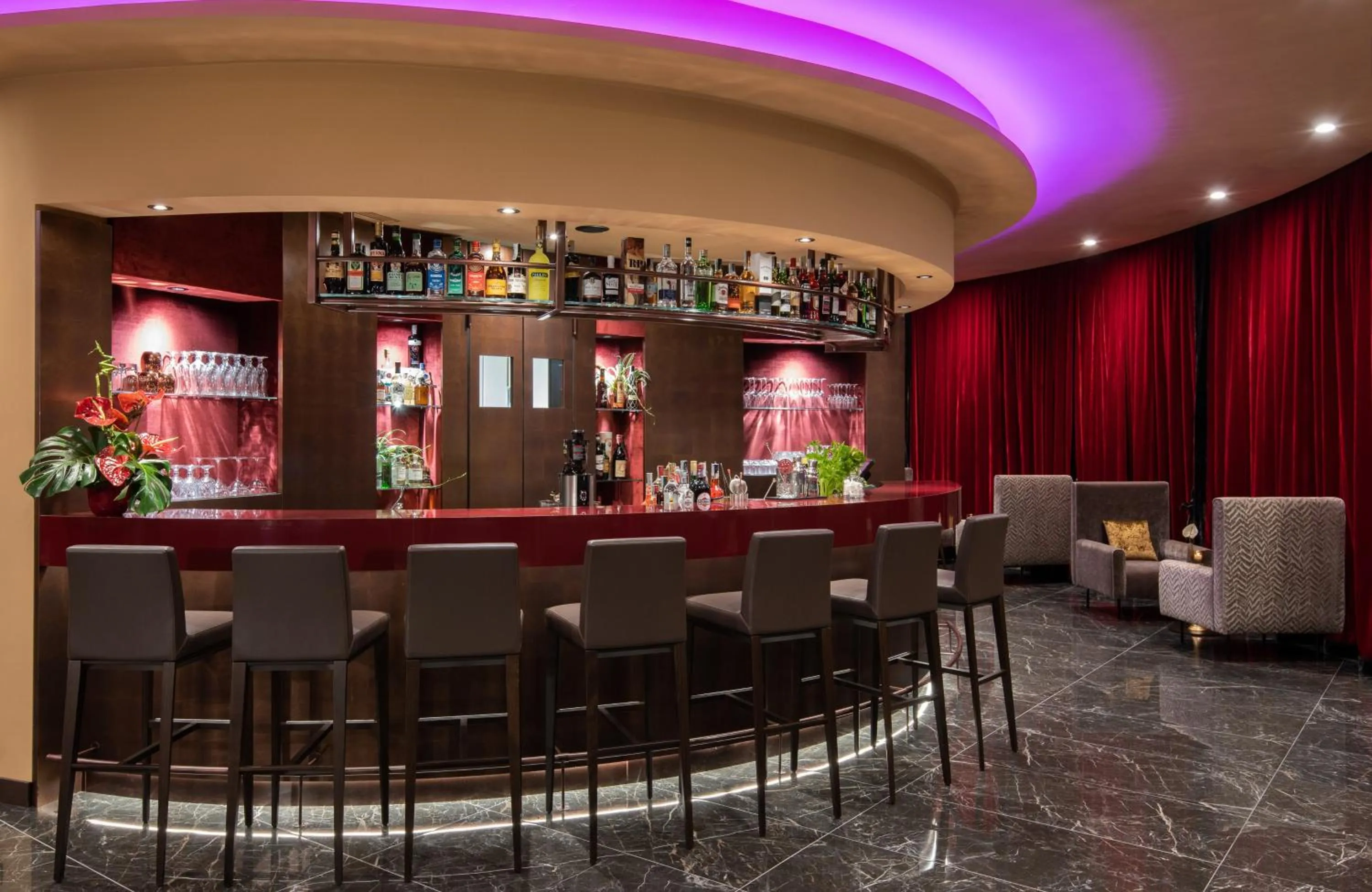 Lounge or bar in Leonardo Royal Hotel Venice Mestre