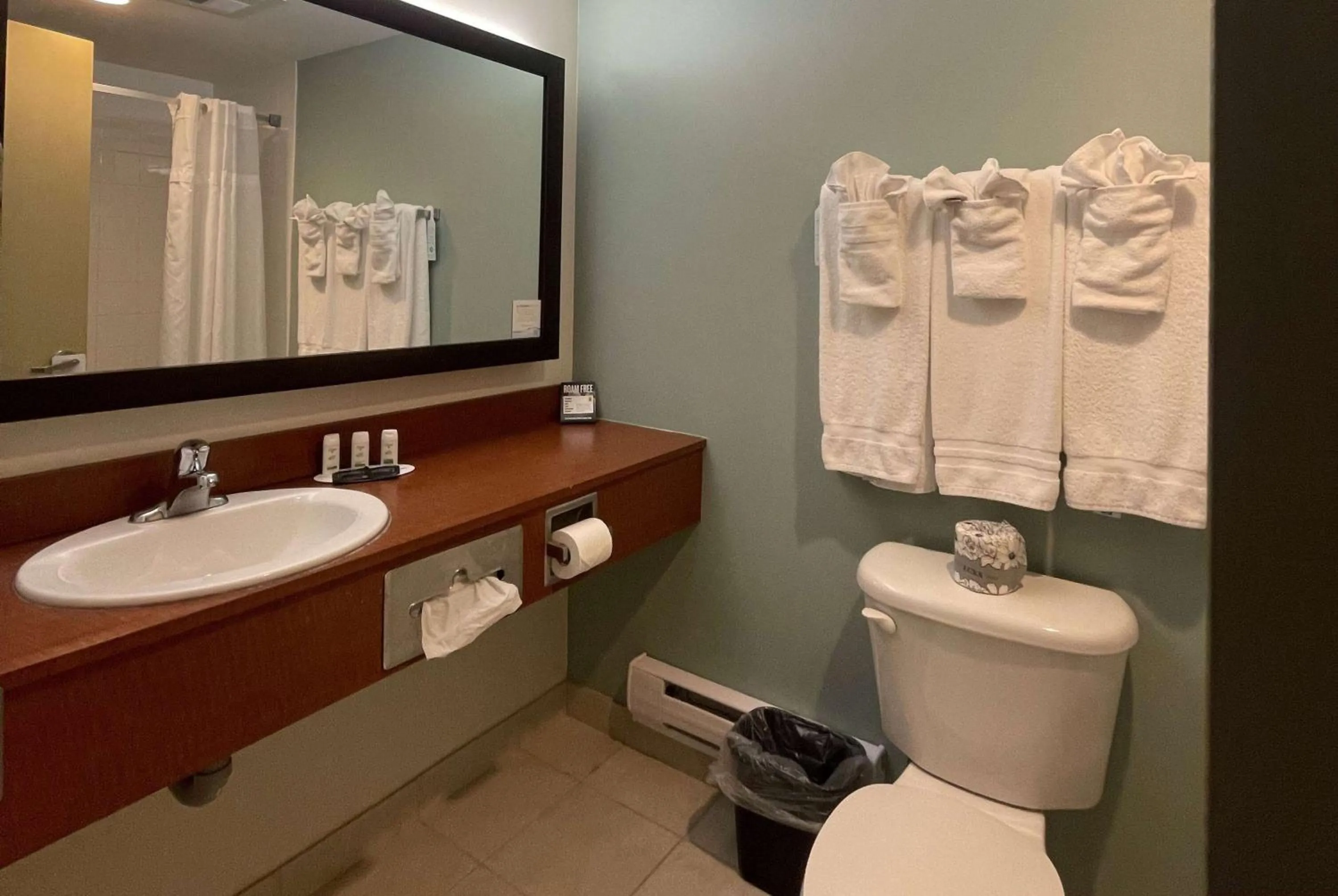 Bathroom in Super 8 by Wyndham Peterborough