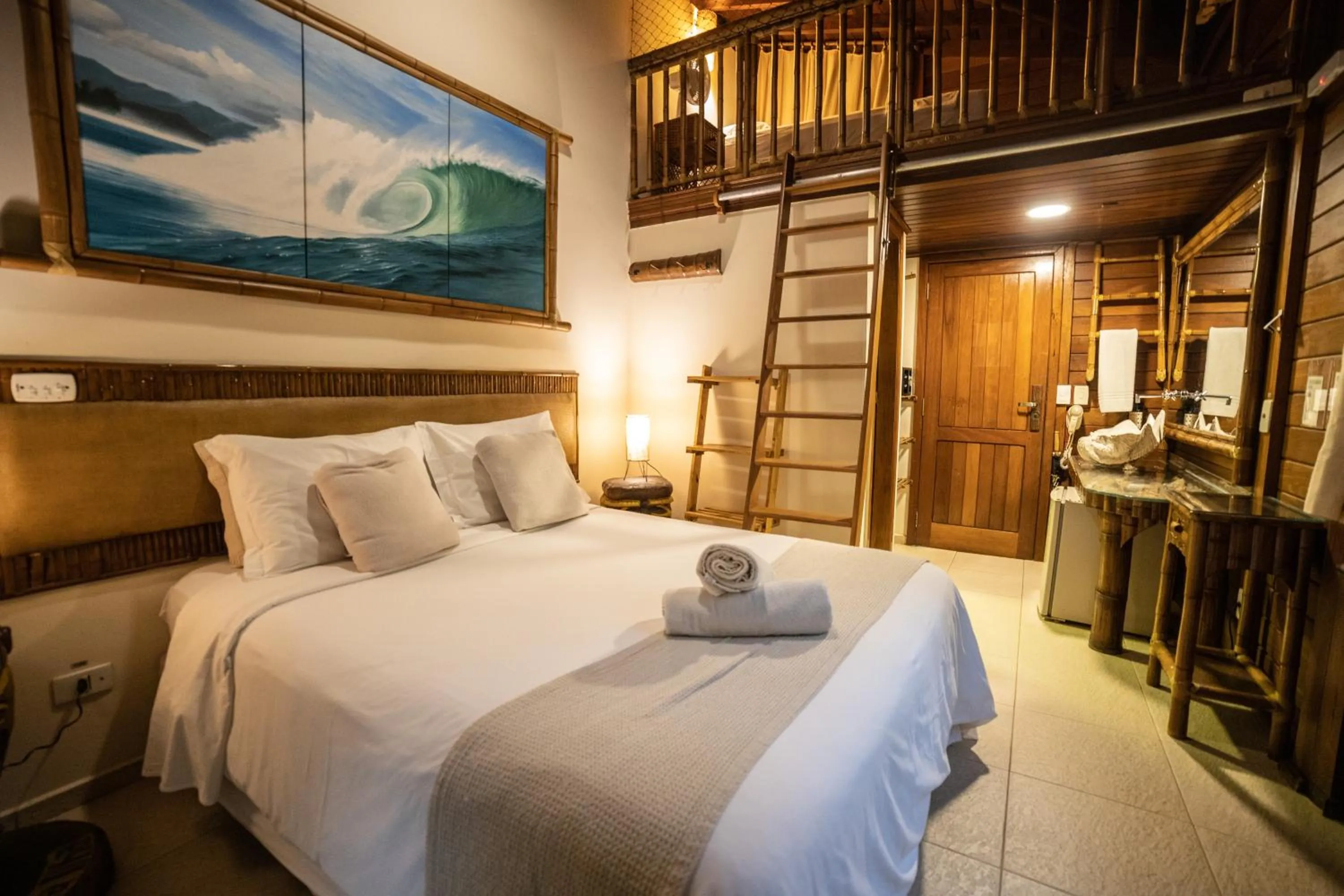 Photo of the whole room, Bed in Pousada Astral da Ilha