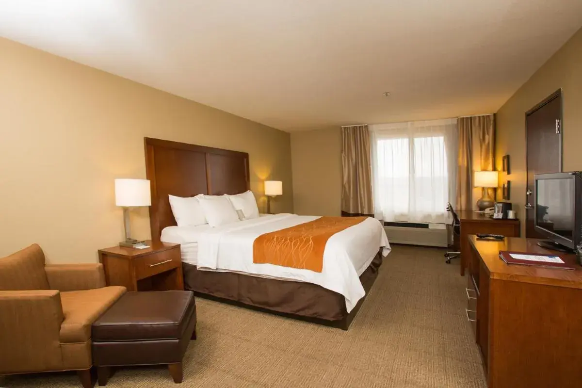 King Room - Accessible/Non-Smoking in Comfort Inn & Suites Spokane Valley King Room - Accessible/Non-Smoking in Comfort Inn & Suites Spokane Valley