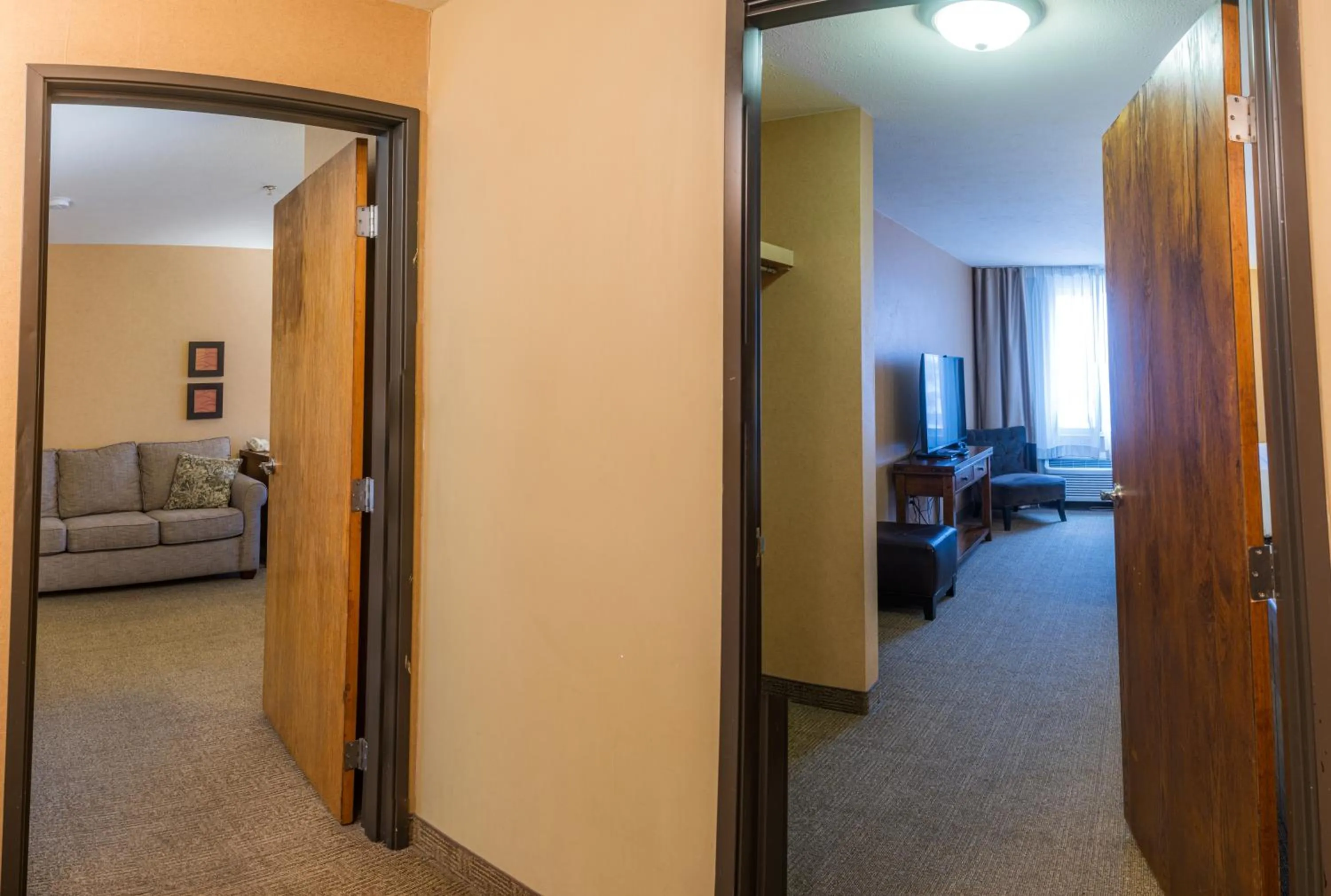 Photo of the whole room in Comfort Inn & Suites Spokane Valley Central