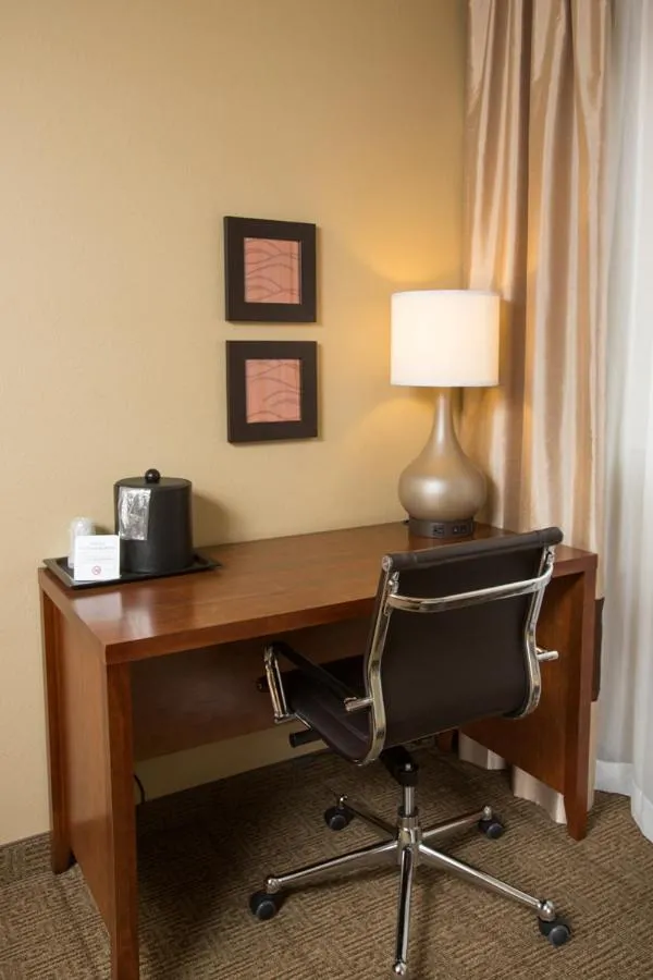 hair dresser in Comfort Inn & Suites Spokane Valley Central