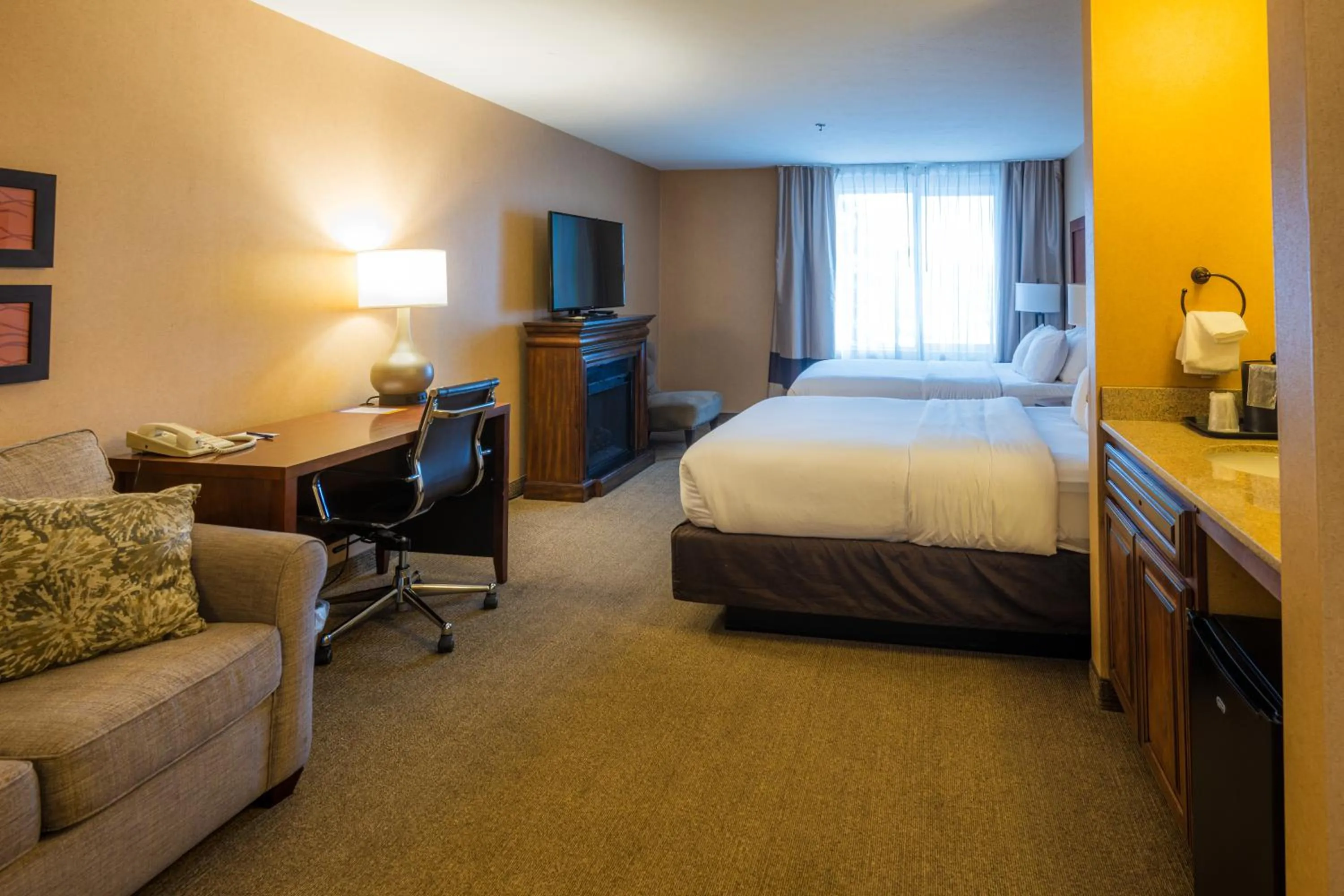 Bedroom, Bed in Comfort Inn & Suites Spokane Valley Central