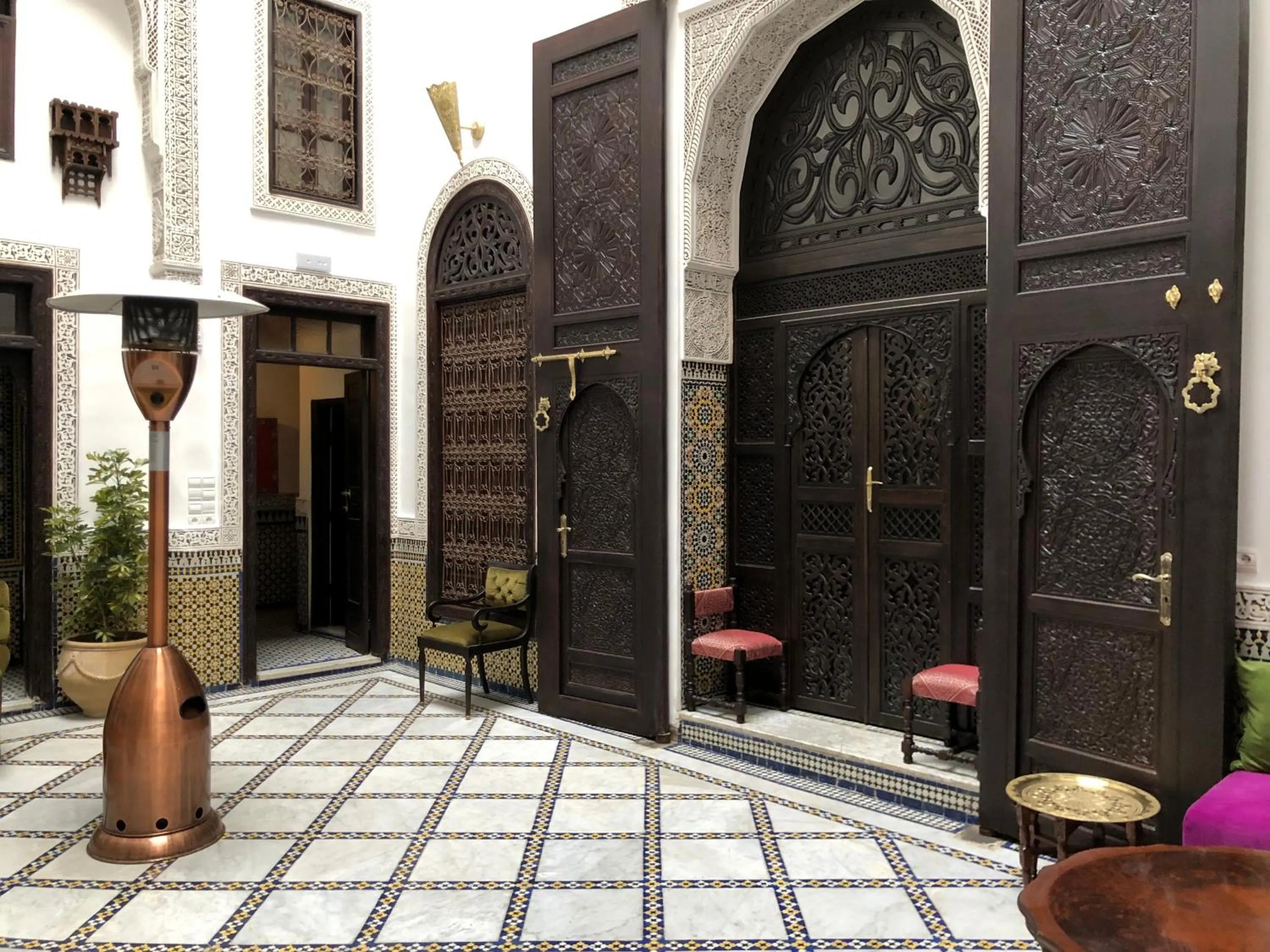 Lobby or reception in Le Grand Alcazar - Riad