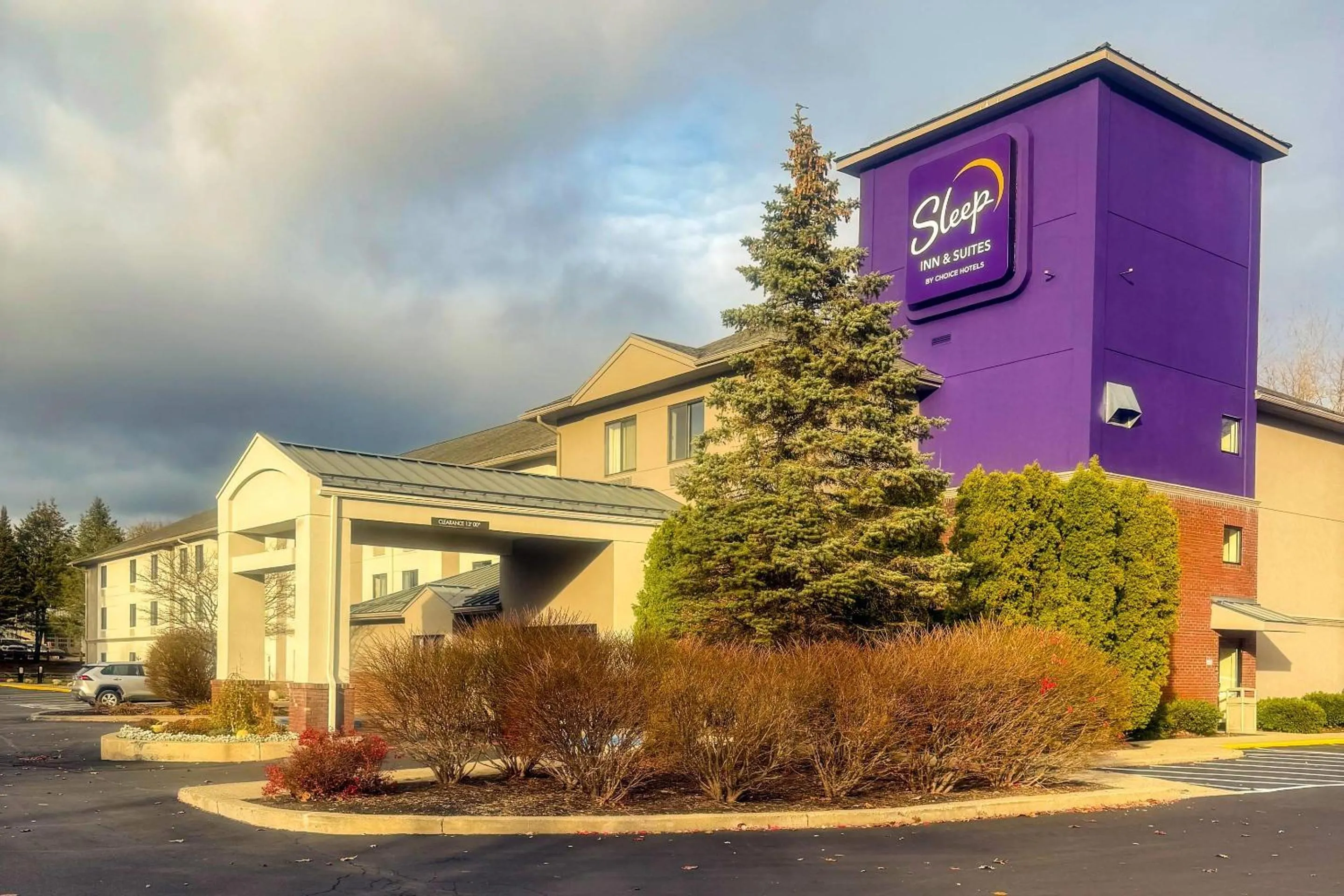 Property building in Sleep Inn & Suites Queensbury - Lake George