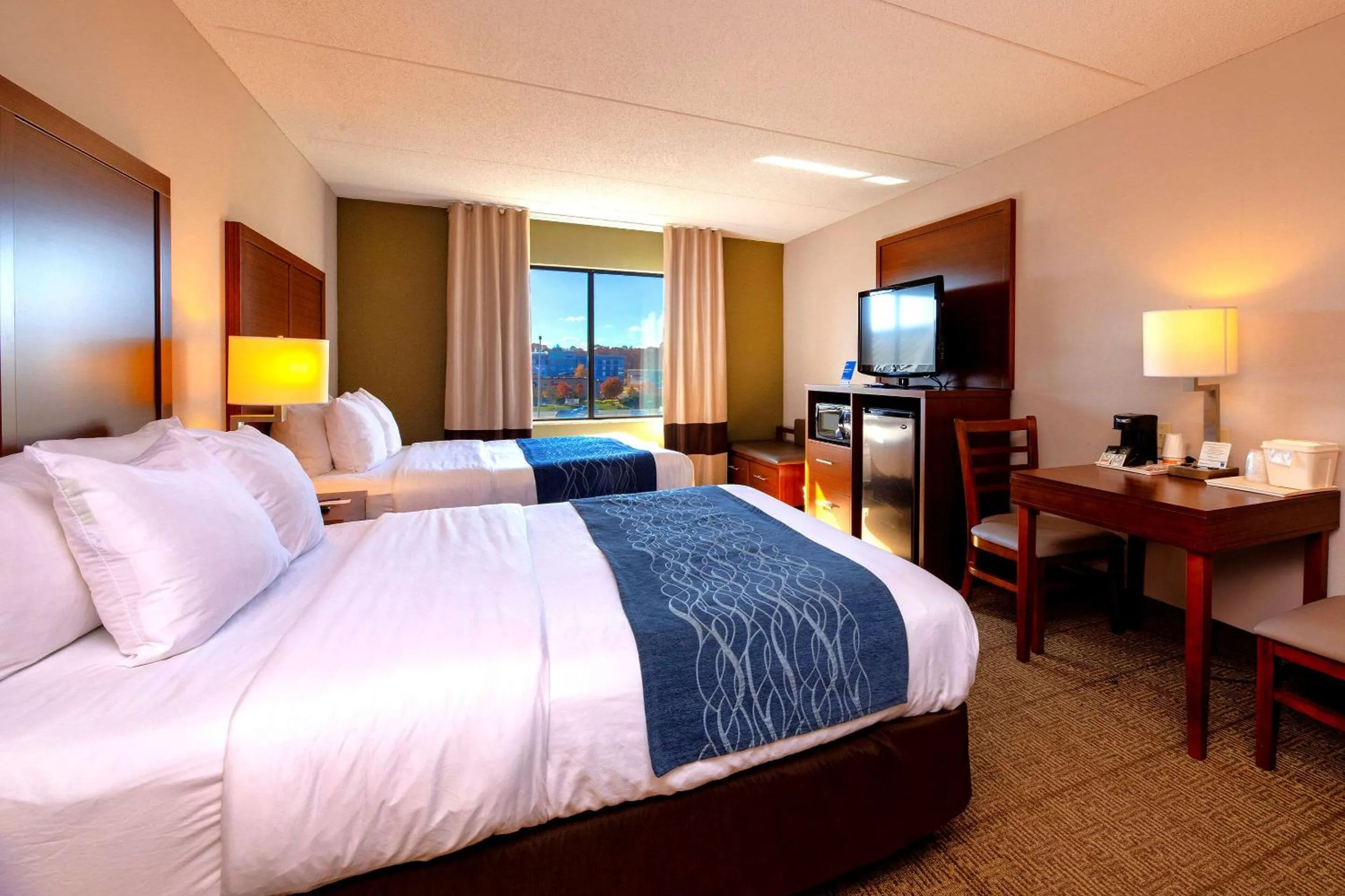 Photo of the whole room, Bed in Comfort Inn Near Quantico Main Gate North