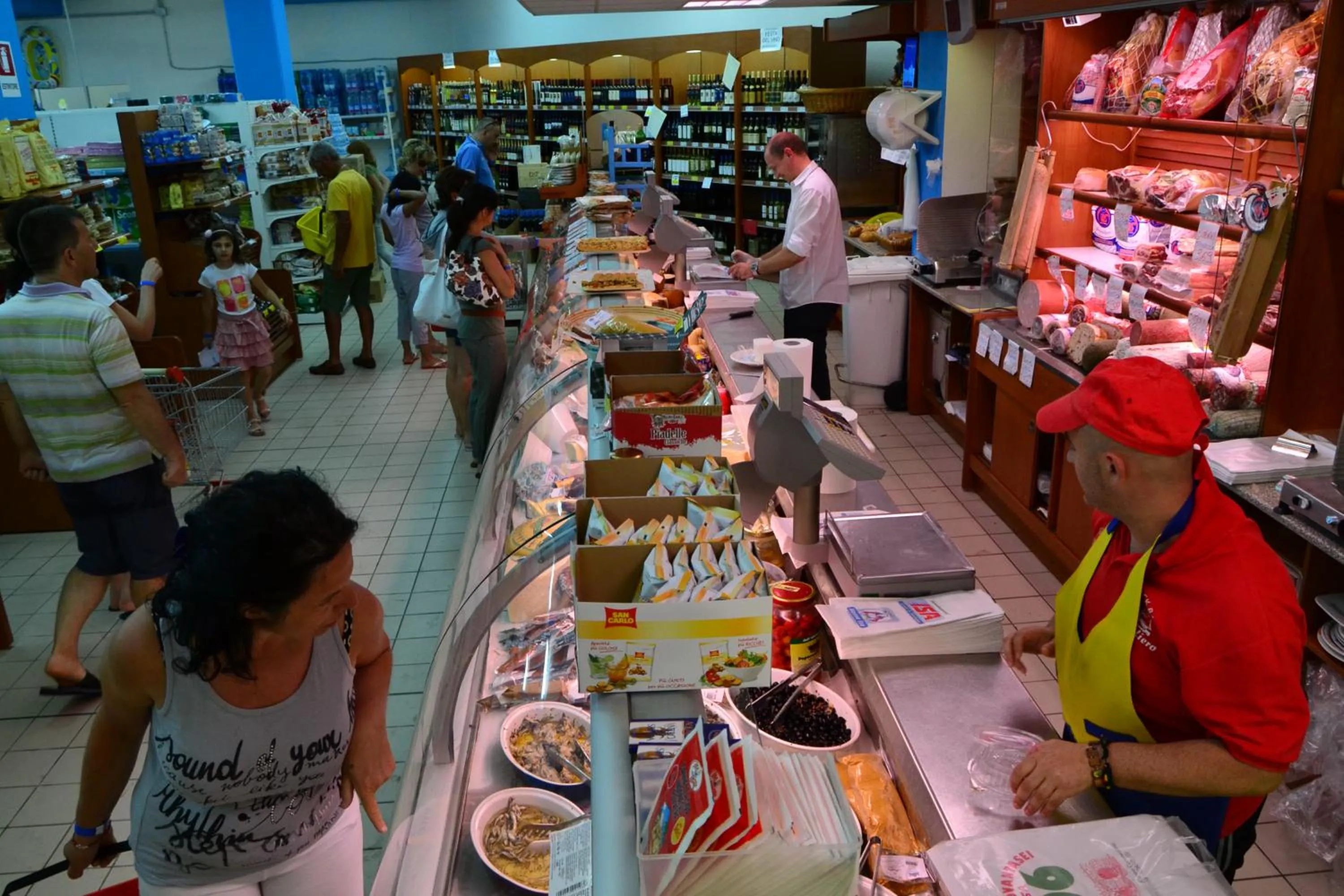 On-site shops in Stintino Country Paradise - Resort & Villas