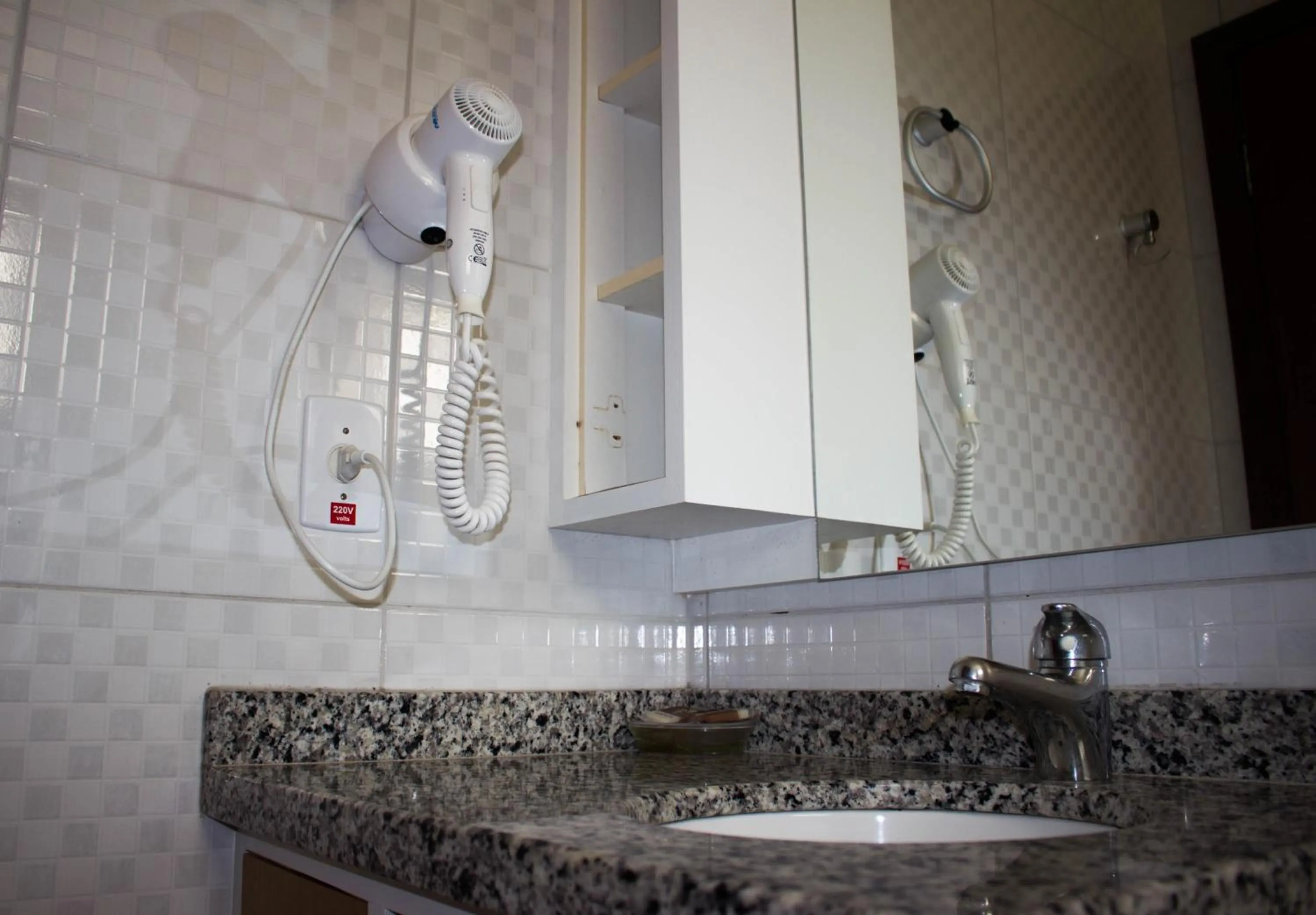 Shower in Pousada Brisa do Mar