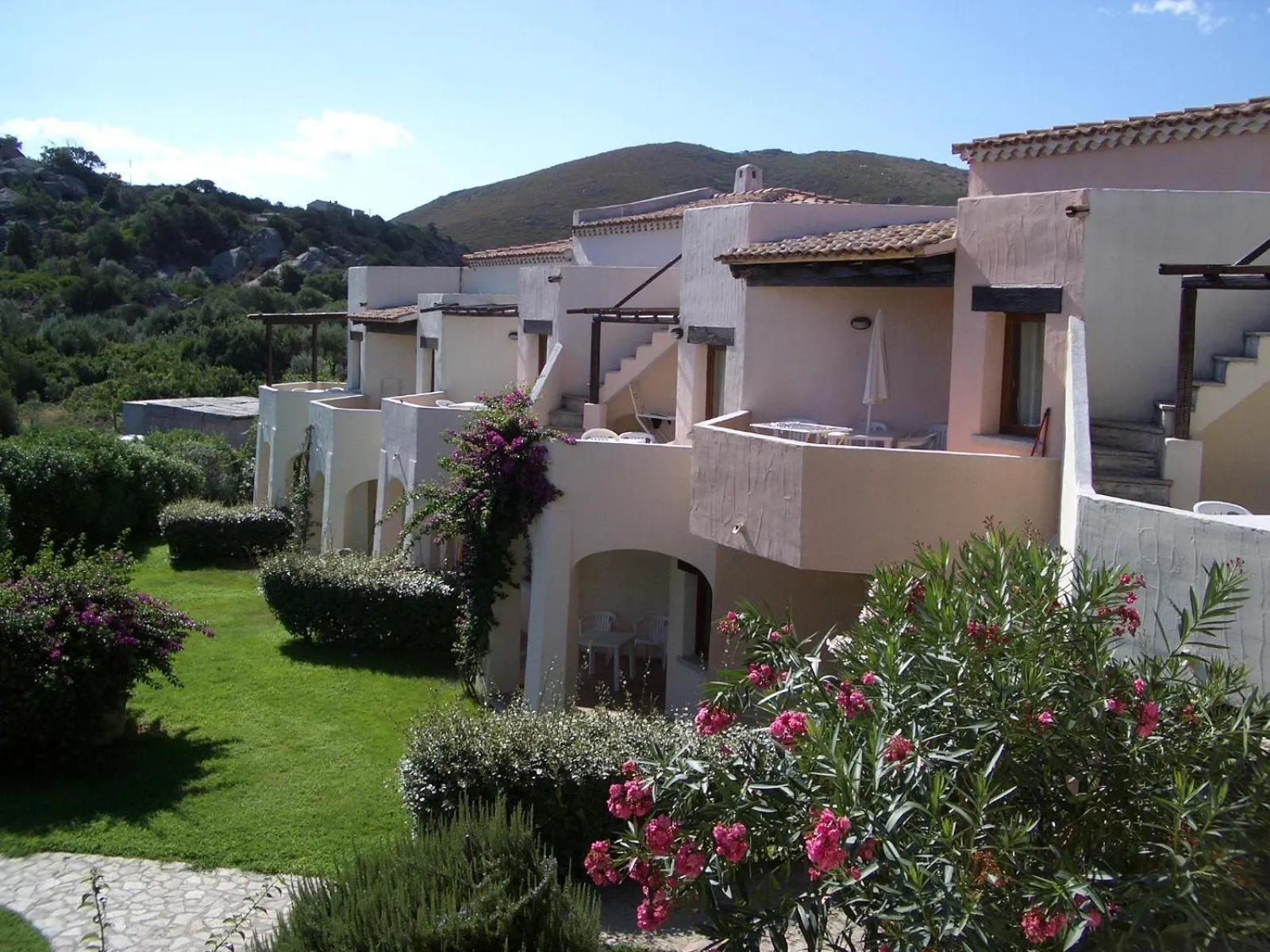 Property building in Le Corti di Marinella