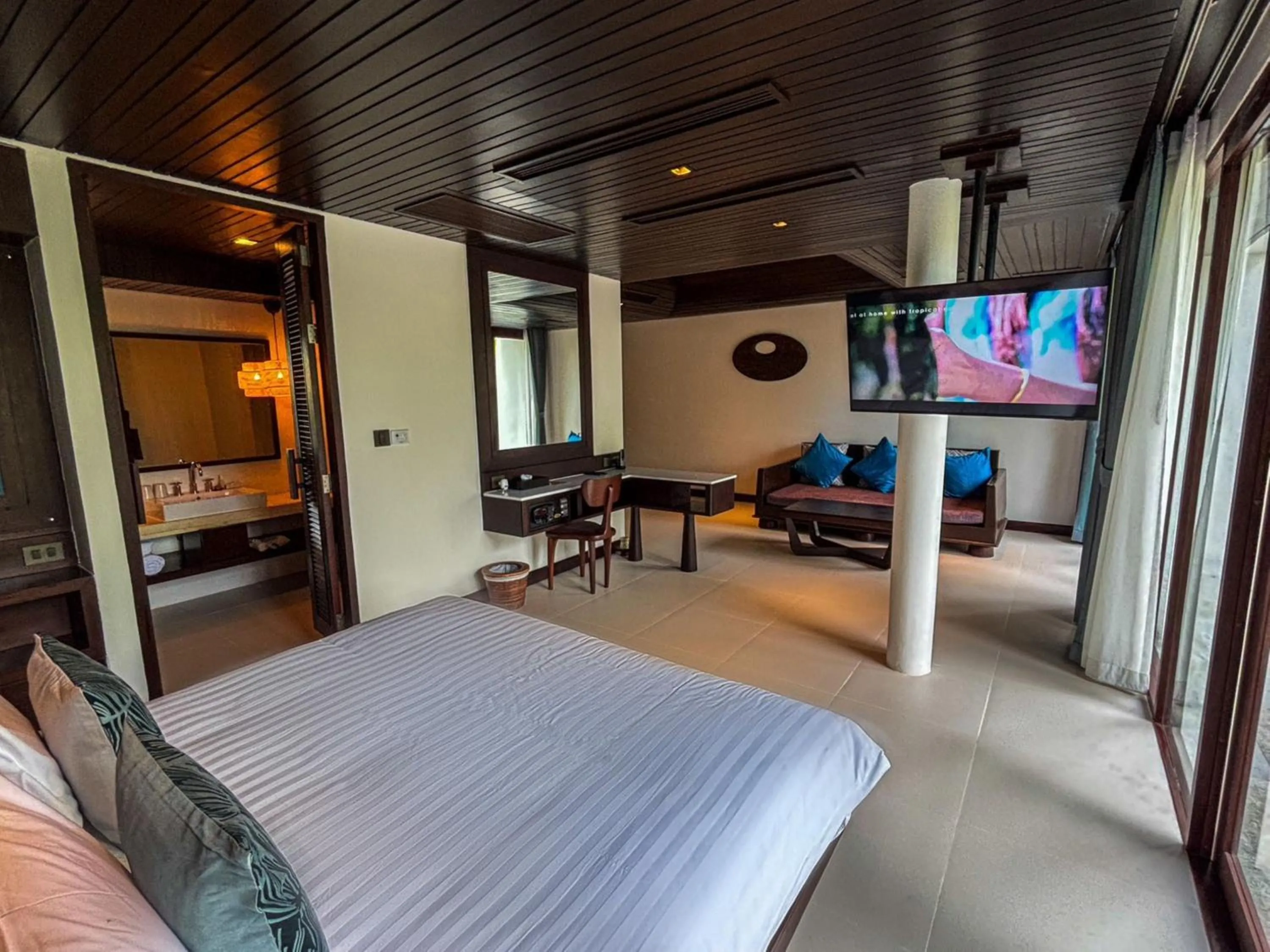 Seating area, Bed in The Vijitt Resort Phuket - SHA Extra Plus