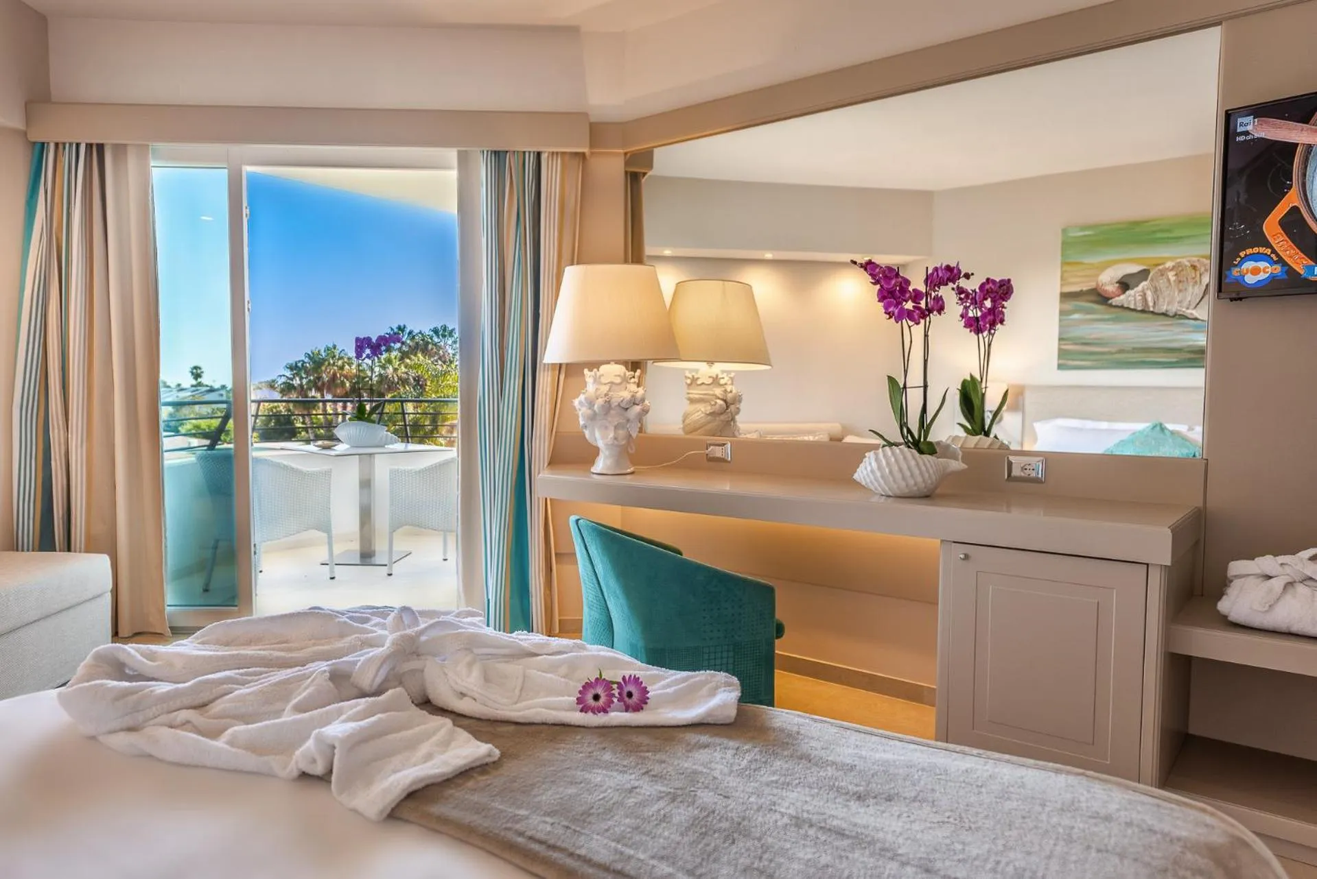 Bed in Acacia Palace