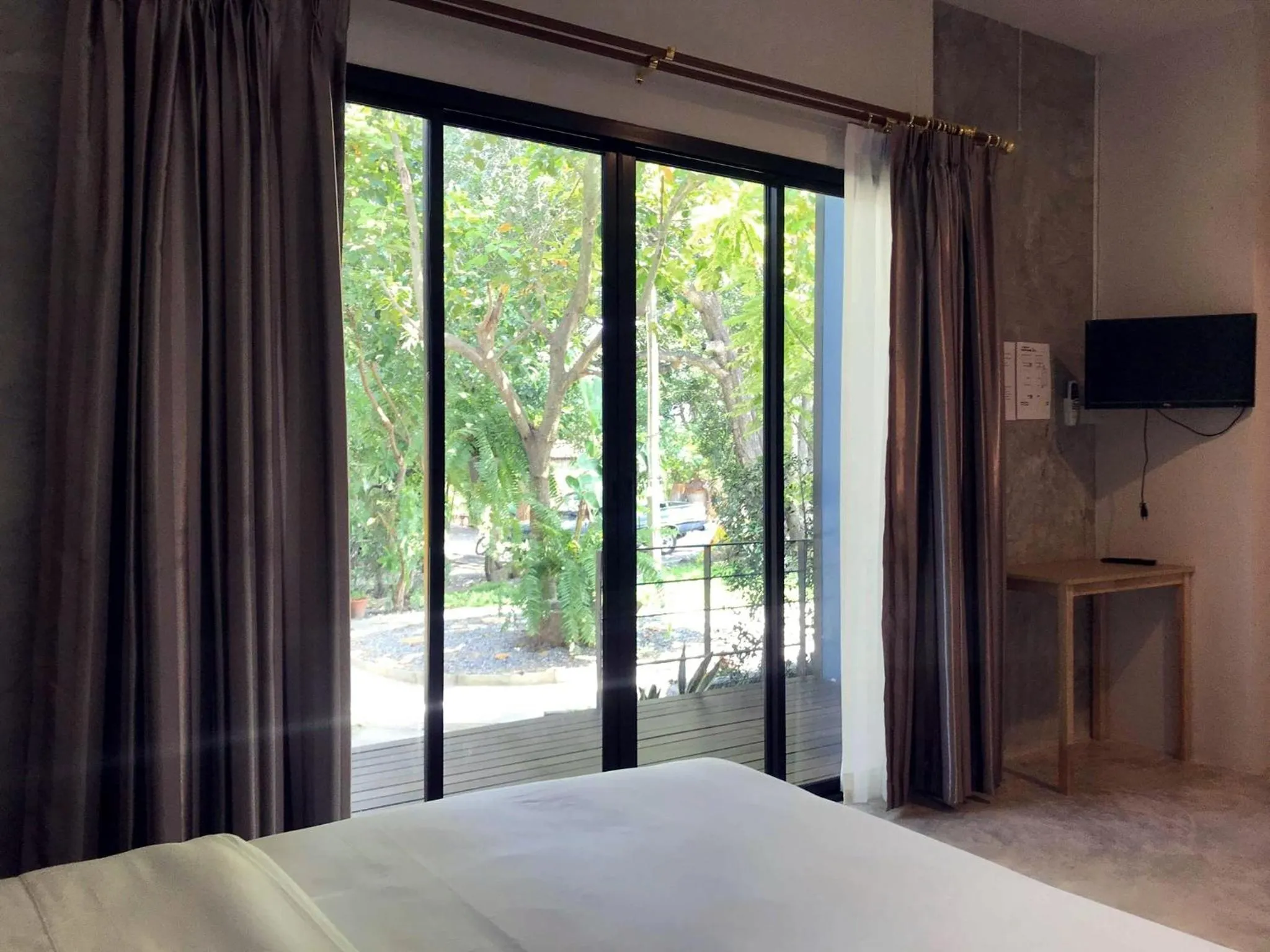 Bed in The Monkey Resort Donheang