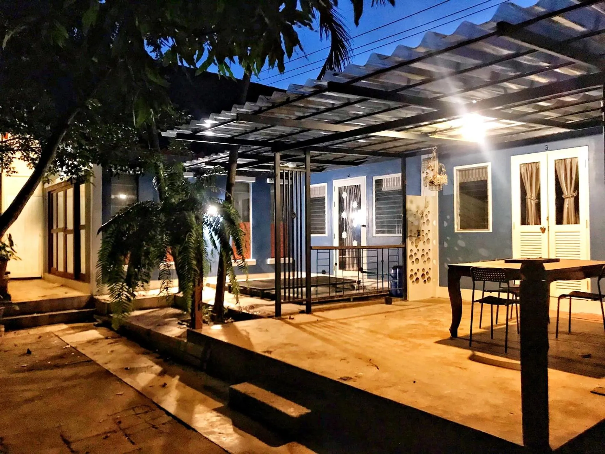 The Monkey Resort Donheang