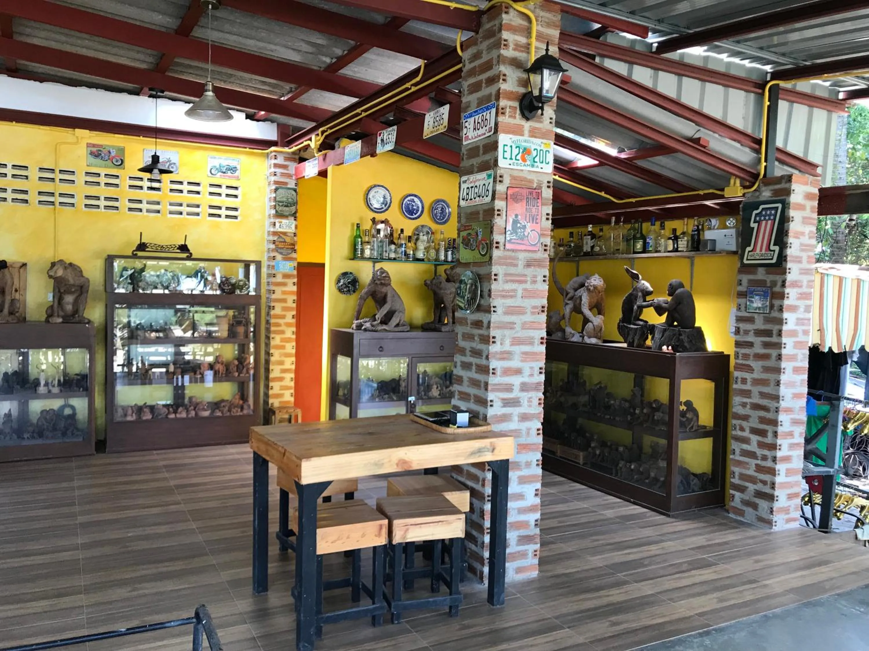 The Monkey Resort Donheang