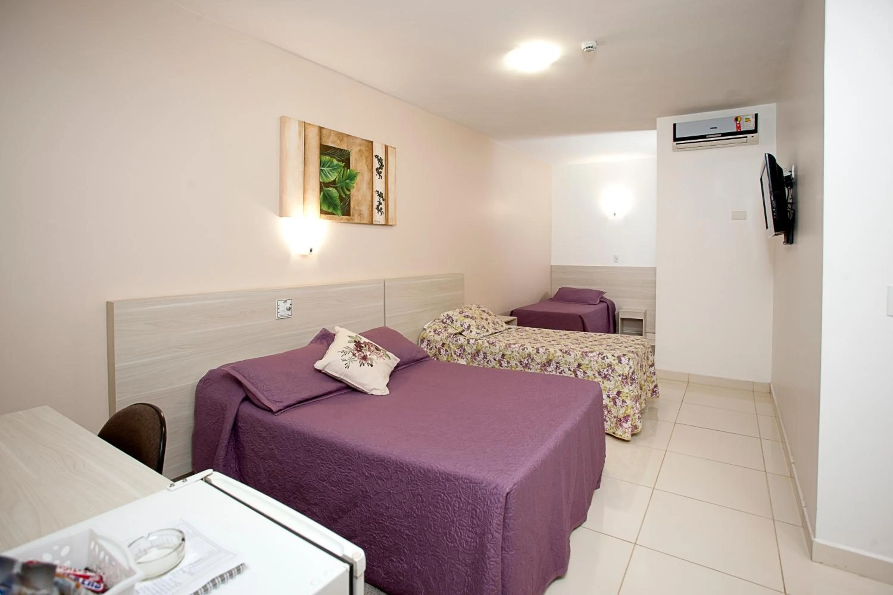 Bedroom, Bed in Alves Hotel