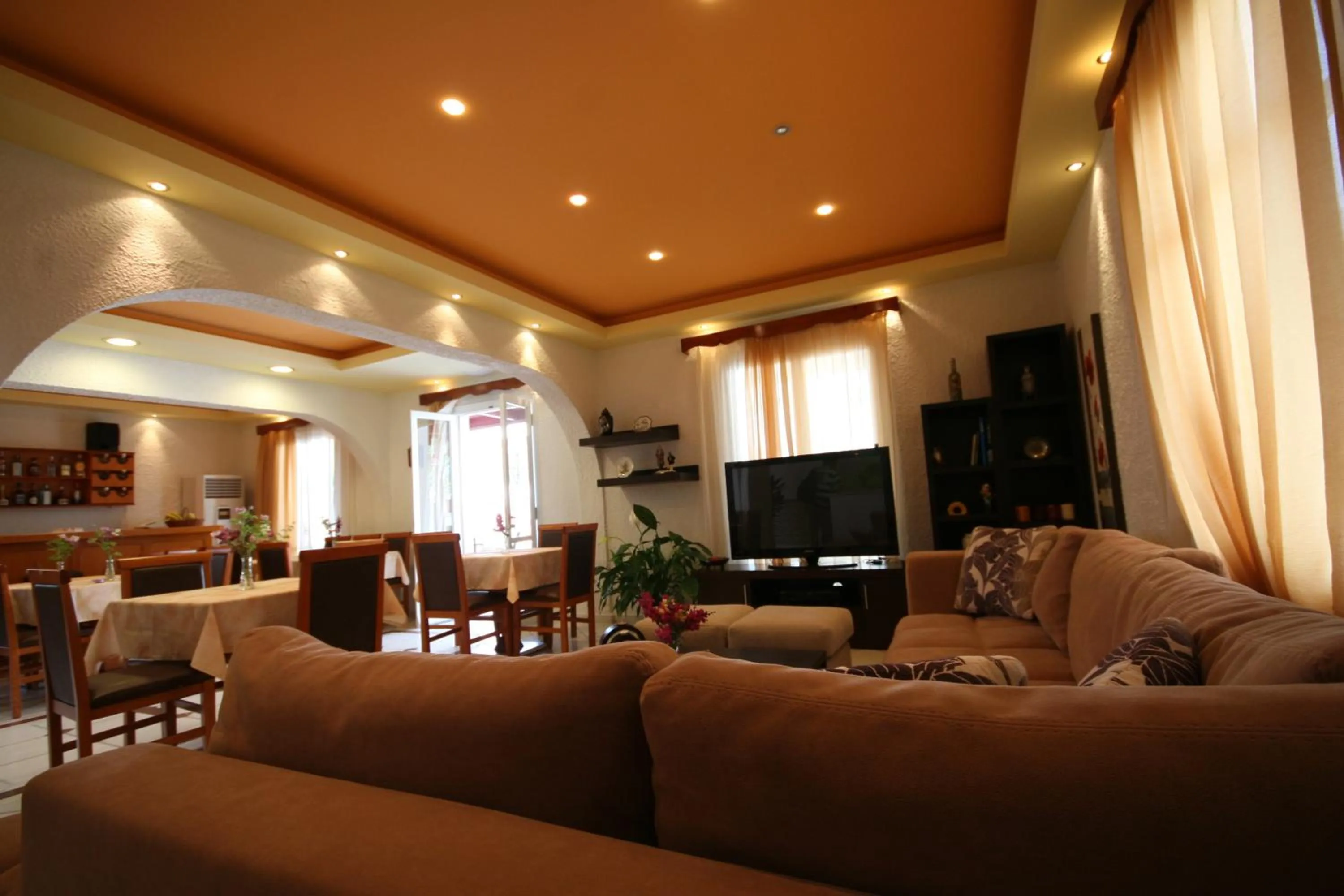 Lounge or bar in Iliovasilema