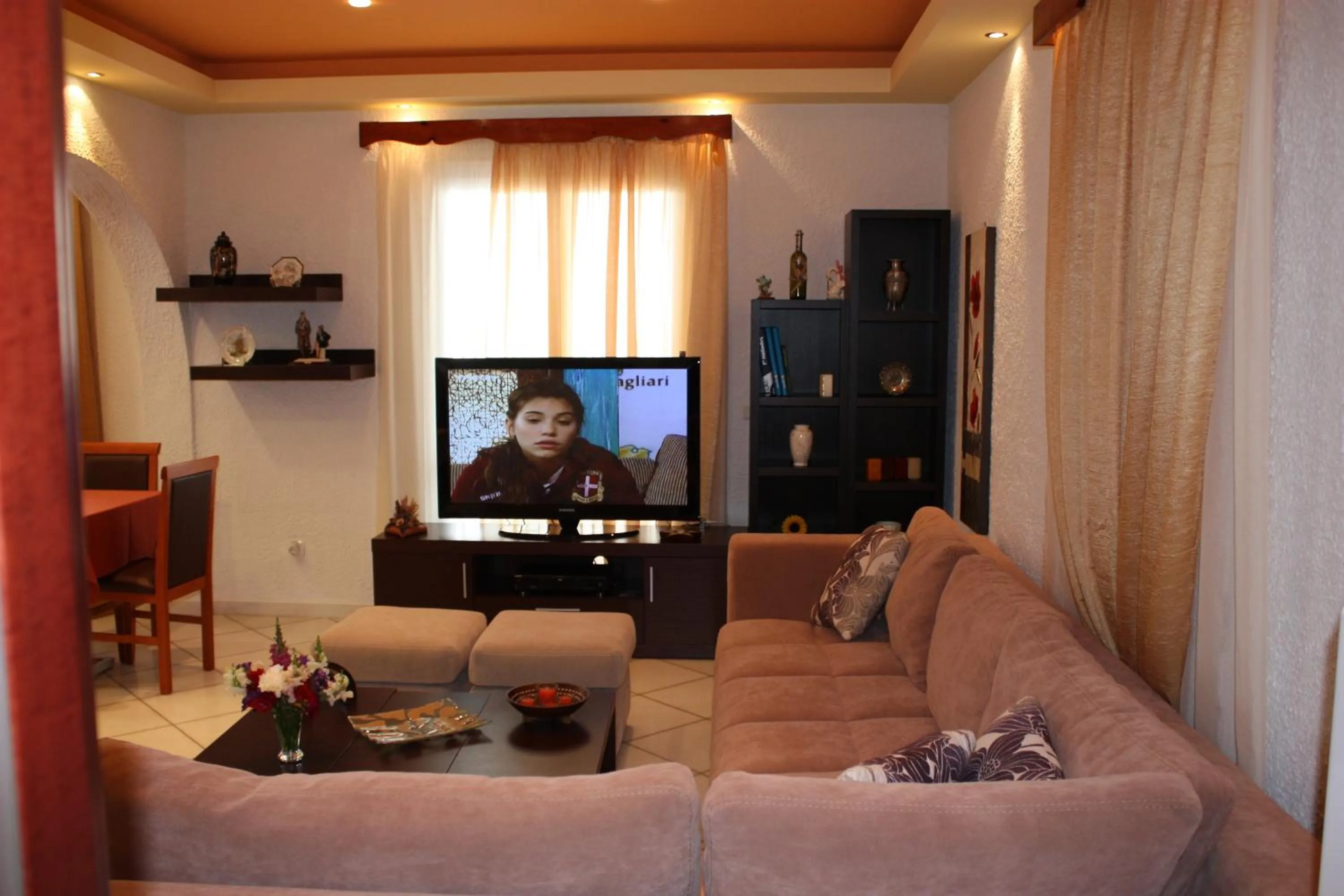 Lounge or bar in Iliovasilema