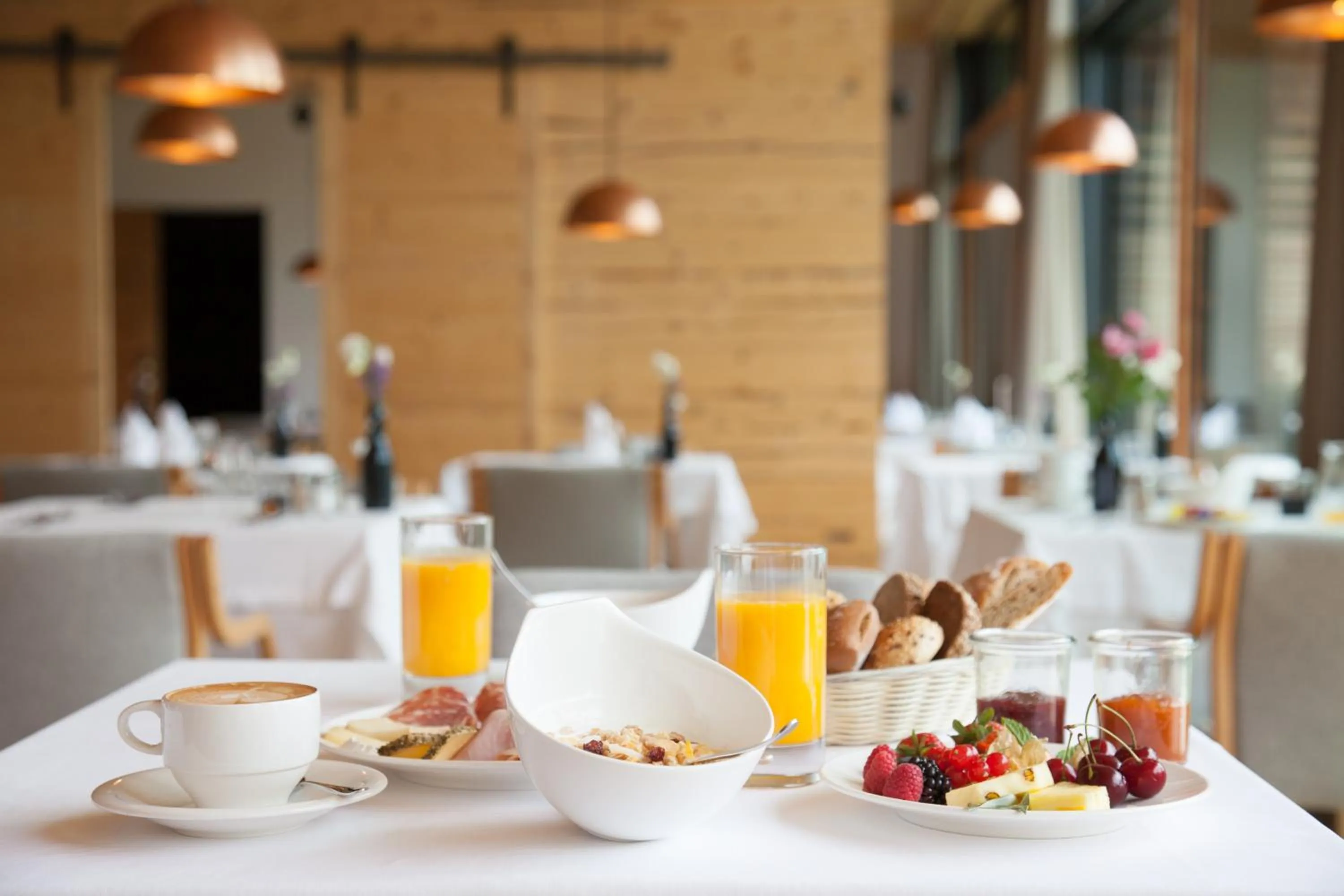 Breakfast in Hotel Garberhof