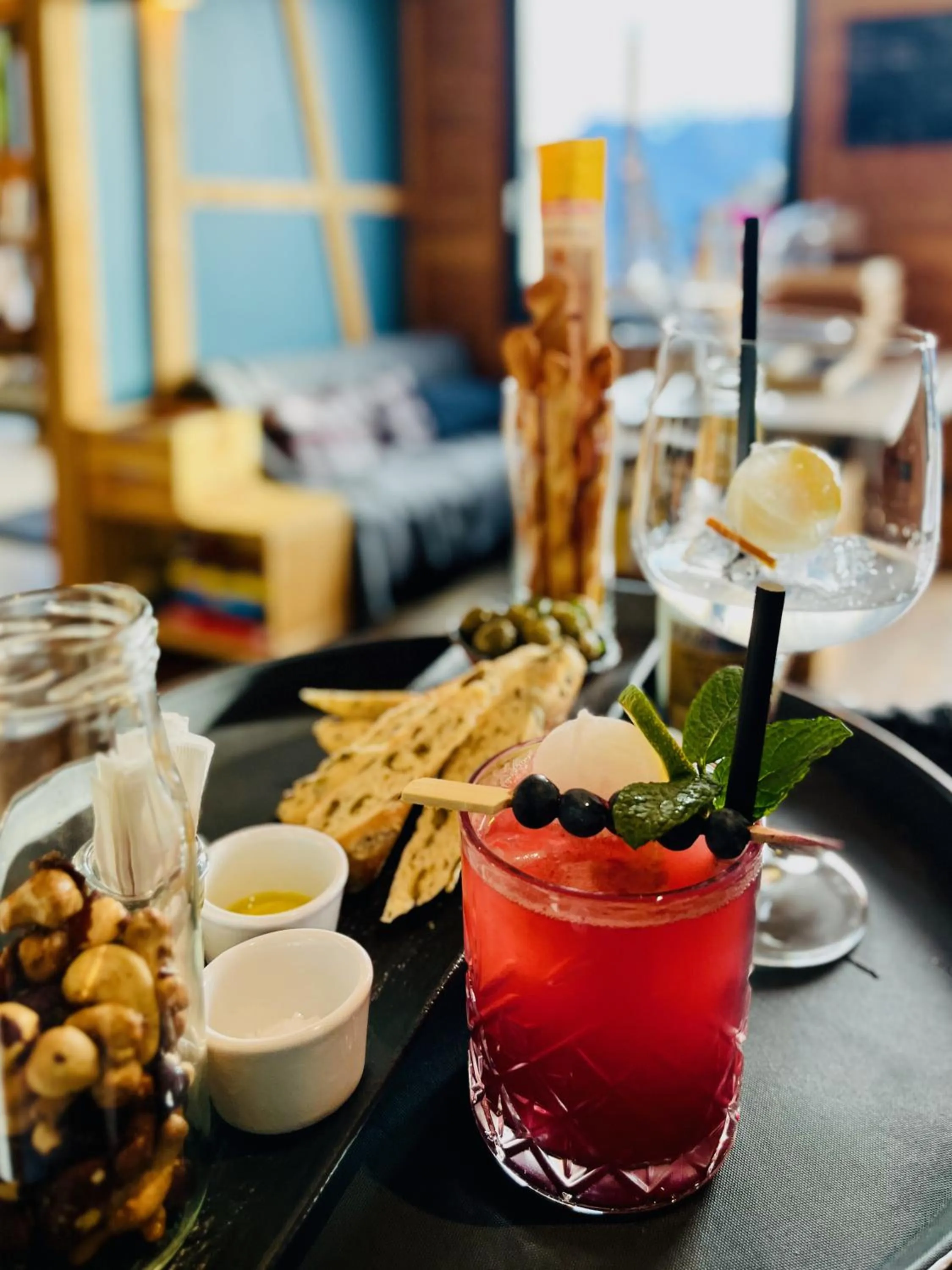 Berggasthaus Eggberge - Boutique Mountain Hotel - Access via Cablecar