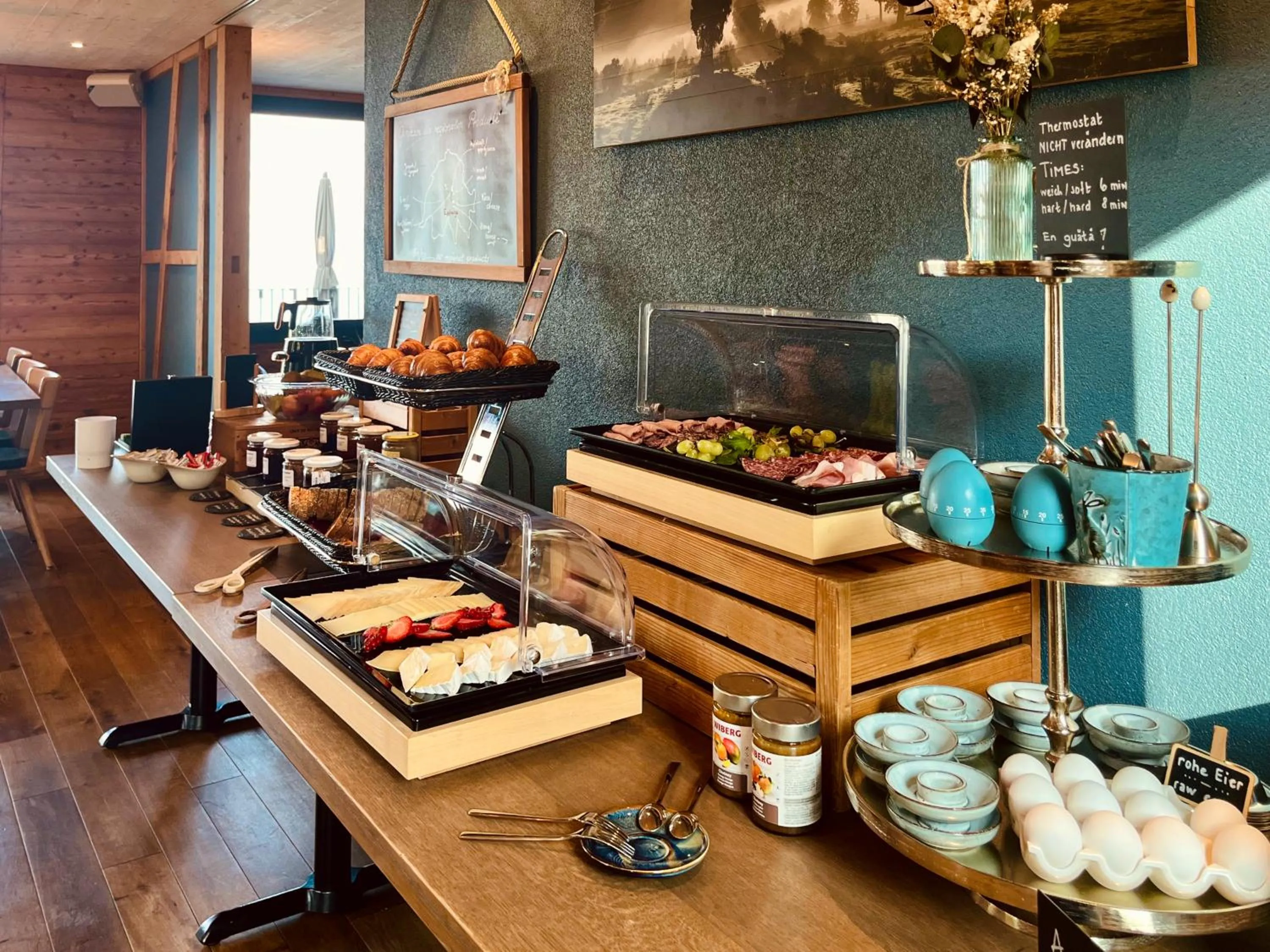 Buffet breakfast in Berggasthaus Eggberge - Boutique Mountain Hotel - Access via Cablecar