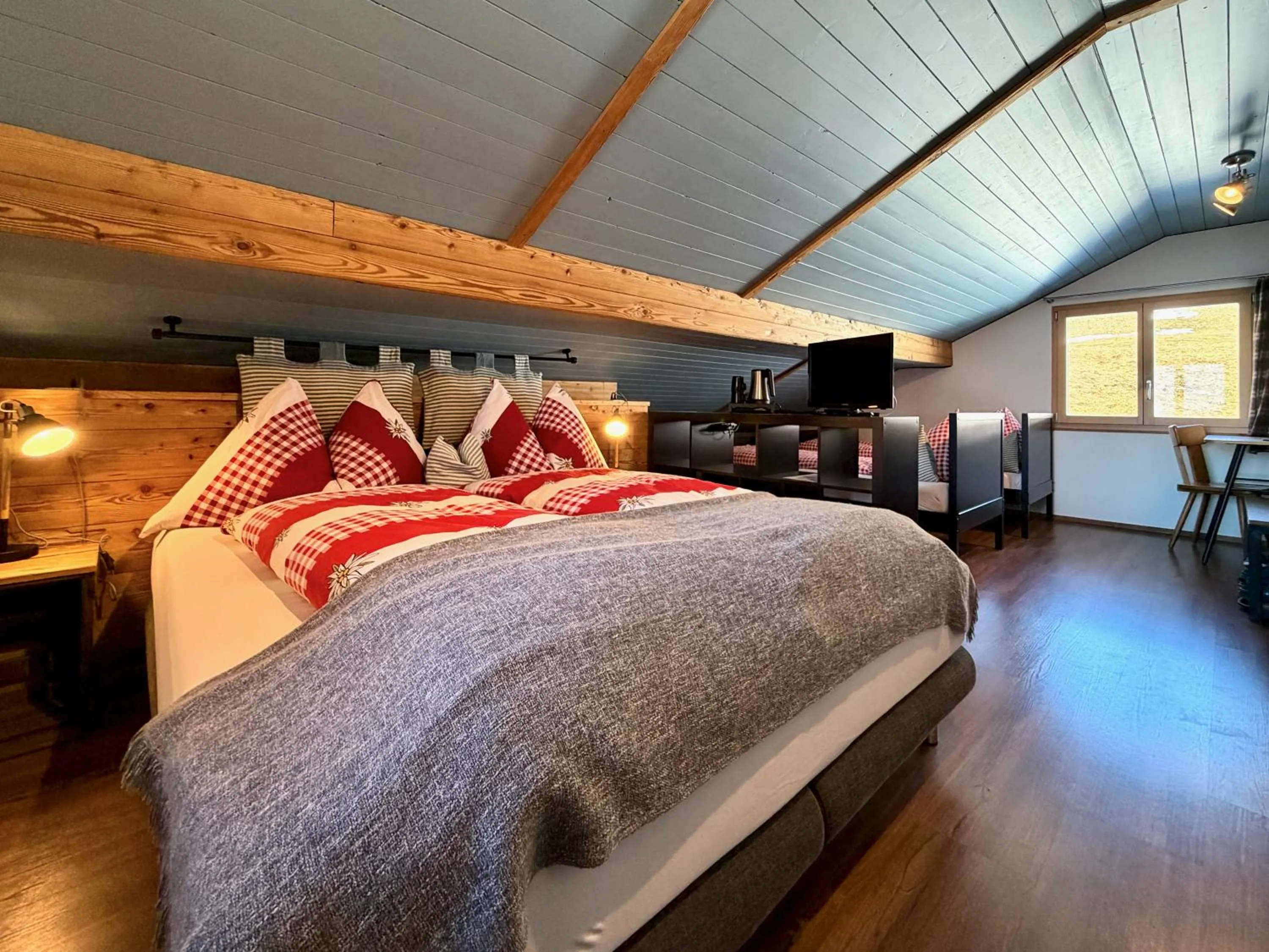Photo of the whole room, Bed in Berggasthaus Eggberge - Boutique Mountain Hotel - Access via Cablecar